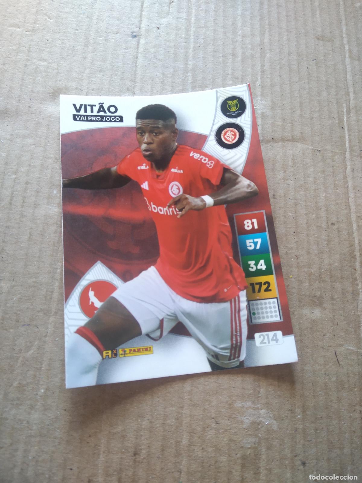 Cartes &agrave; collectionner de Football: 214 VITAO INTERNACIONAL CROMO FUTBOL PANINI ADRENALYN LIGA BRASIL 2023 BRASILEIRAO