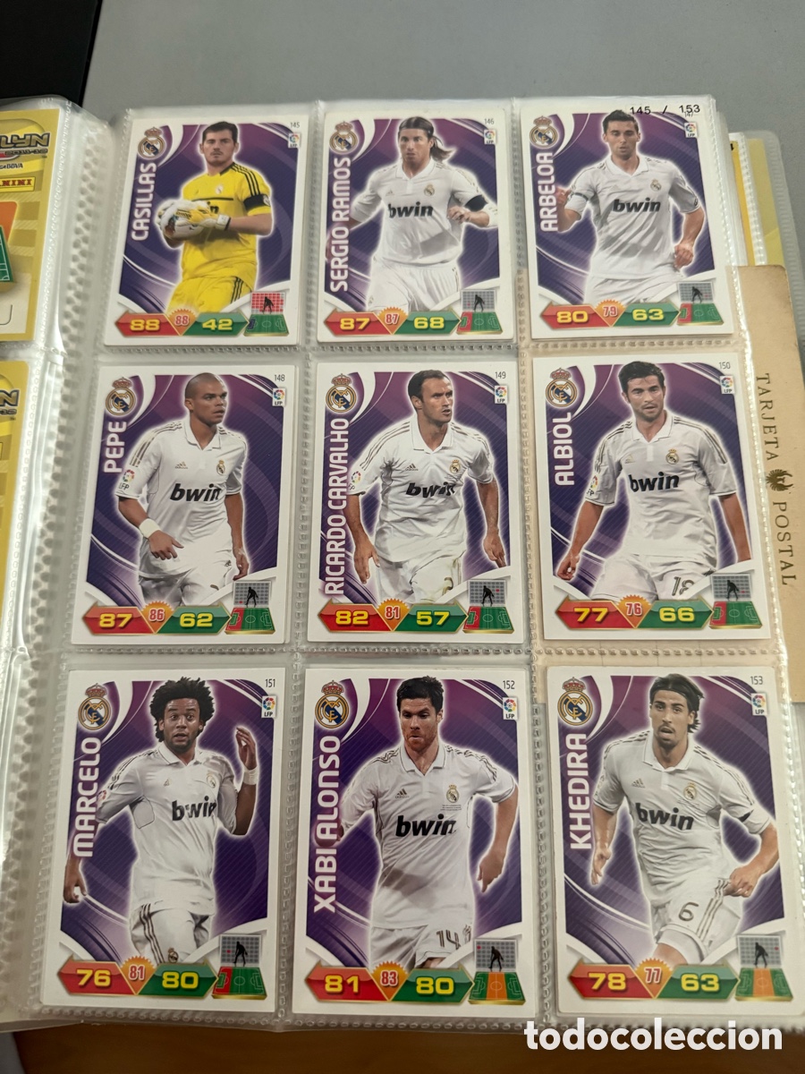 Football Stickers: ADRENALYN XL. 2011-12. REAL MADRID. 17 cromos