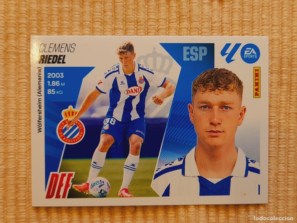 Football Stickers: CROMO 8 BIS RIEDEL (COLOCA) RCD ESPANYOL LIGA 25-26 2025 2026 &Aacute;LBUM ESTE