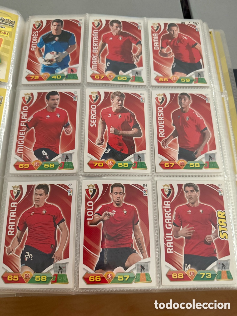 Cromos de f&uacute;tbol: ADRENALYN XL. 2011-12. OSASUNA. 18 cromos