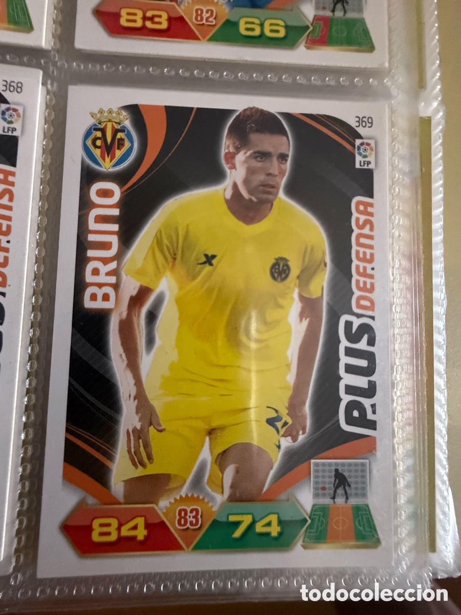 Cartes &agrave; collectionner de Football: ADRENALYN XL. 2011-12. BRUNO ( Villarreal). Plus Defensa