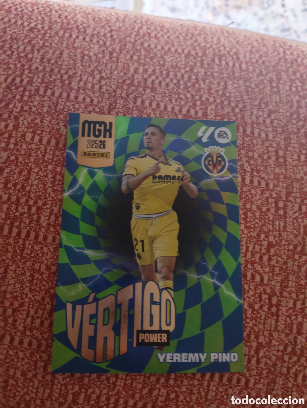 Cromos de f&uacute;tbol: P387 YEREMY PINO VILLARREAL CF VERTIGO POWER FICHAS ALBUM MEGACRACKS 2025 2026 MGK 25 26