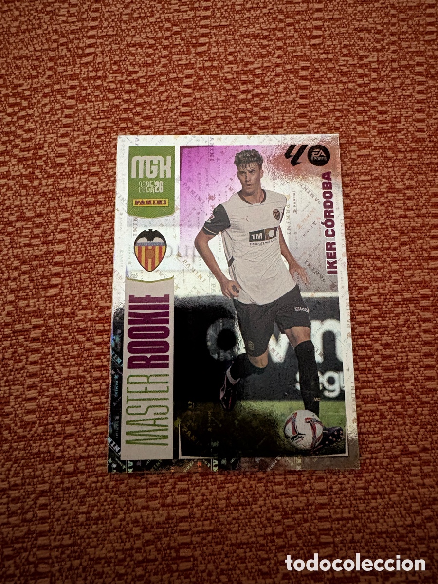 Figurine di Calcio: 414 IKER CORDOBA MASTER ROOKIE VALENCIA MEGACRACKS LIGA 2025 2026 PANINI 25 26 MGK