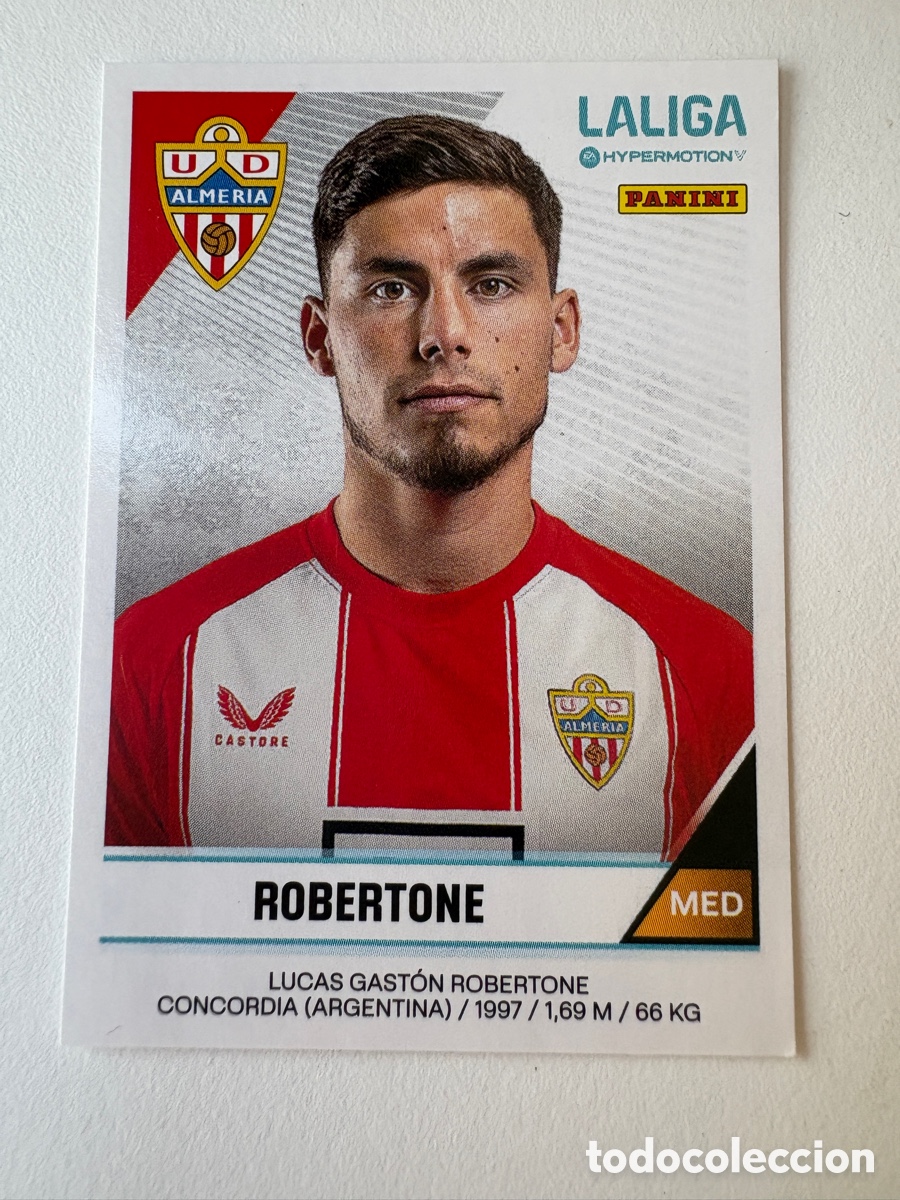 Cartes &agrave; collectionner de Football: Cromo Robertone Almer&iacute;a 33 Panini Liga Hypermotion 2024-25