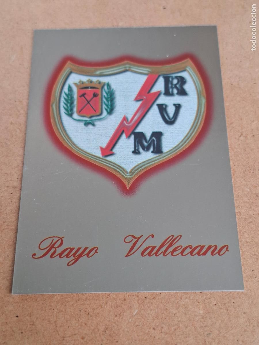 Cromos de f&uacute;tbol: MUNDICROMO 2001 2002 01 02 - 274 ESCUDO RAYO VALLECANO ( BRILLO LISO ) - CP13