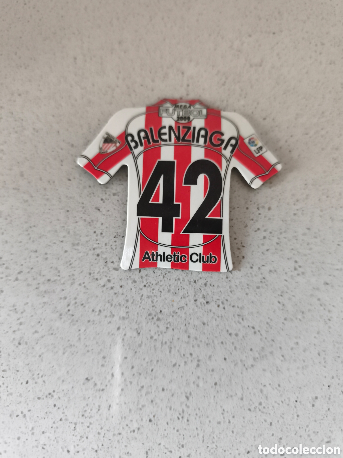 Cromos de Futebol: CAMISETA IMAN NUMERO 42 BALENCIAGA ATHLETIC CLUB BILBAO. MEGA FUTBOL MAGNETS 2008-2009