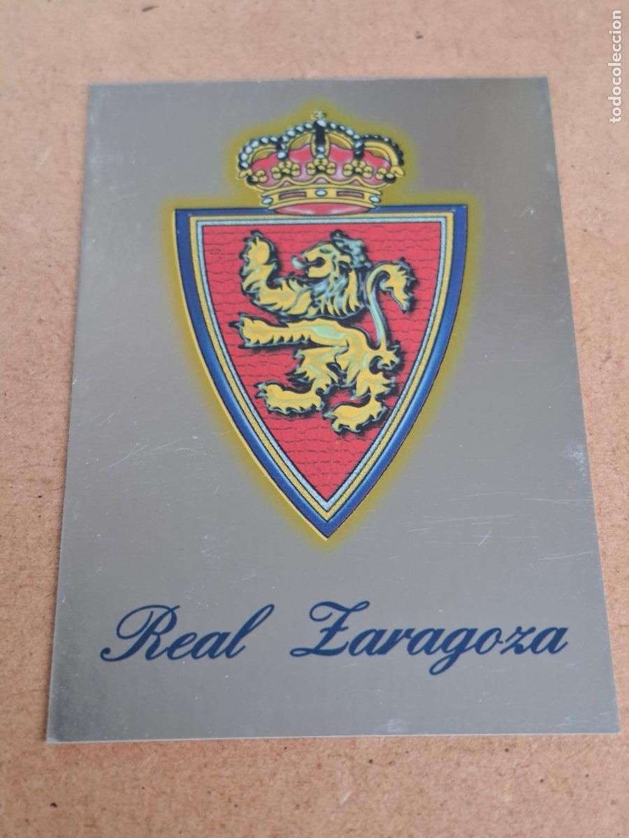 Cromos de Futebol: MUNDICROMO 2001 2002 01 02 - 337 ESCUDO REAL ZARAGOZA ( BRILLO LISO ) - CP13