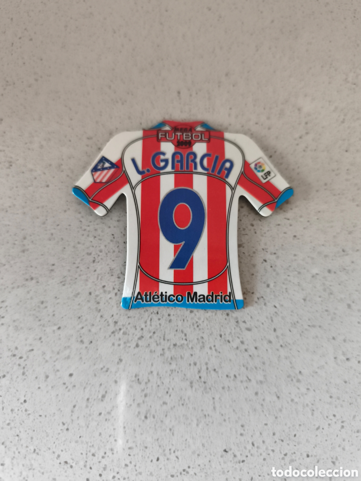Cromos de Futebol: CAMISETA IMAN NUMERO 9 L. GARCIA ATLETICO DE MADRID. MEGA FUTBOL MAGNETS 2008-2009