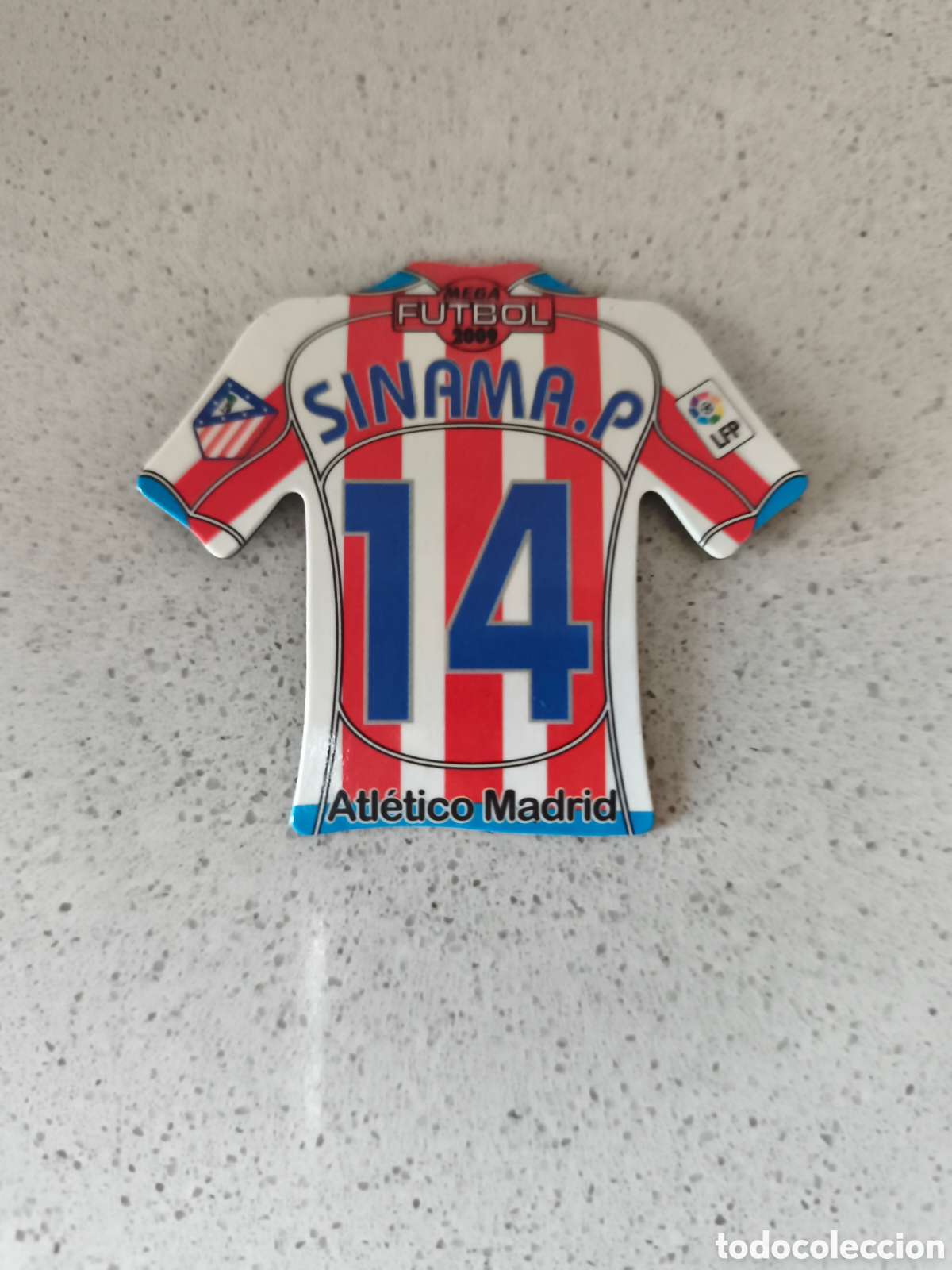 Cromos de f&uacute;tbol: CAMISETA IMAN NUMERO 14 SINAMA P. ATLETICO DE MADRID. MEGA FUTBOL MAGNETS 2008-2009