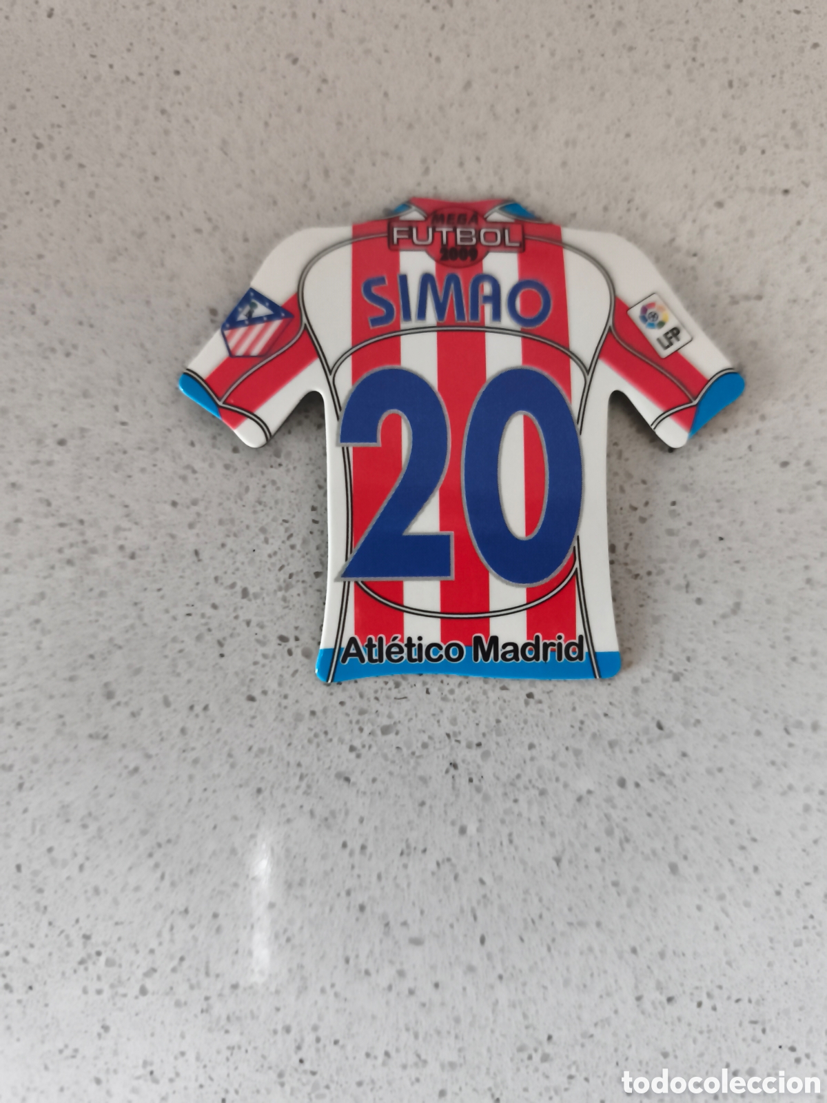 Cromos de Futebol: CAMISETA IMAN NUMERO 20 SIMAO. ATLETICO DE MADRID. MEGA FUTBOL MAGNETS 2008-2009