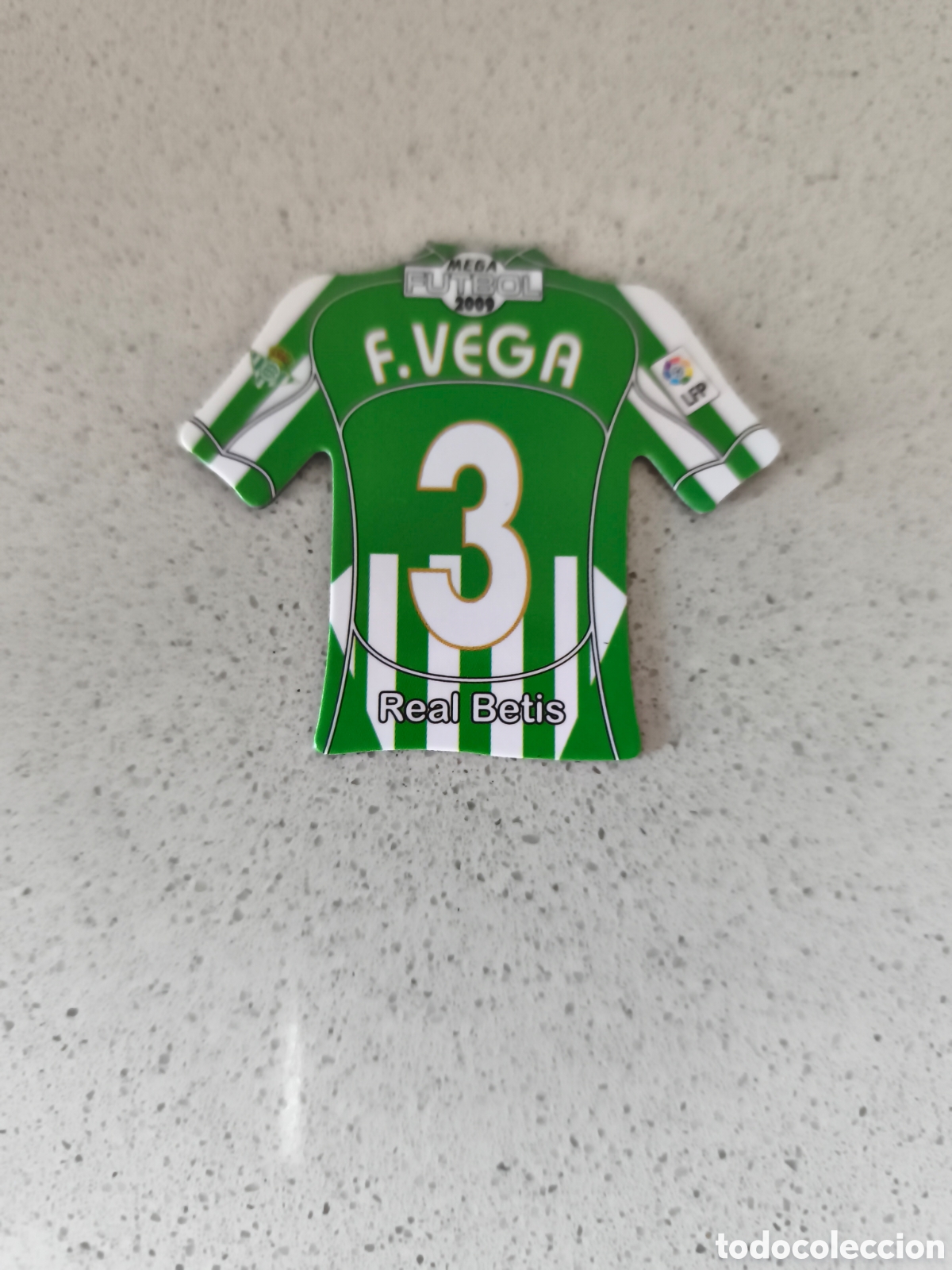 Cromos de Futebol: CAMISETA IMAN NUMERO 3 F. VEGA BETIS. MEGA FUTBOL MAGNETS 2008-2009
