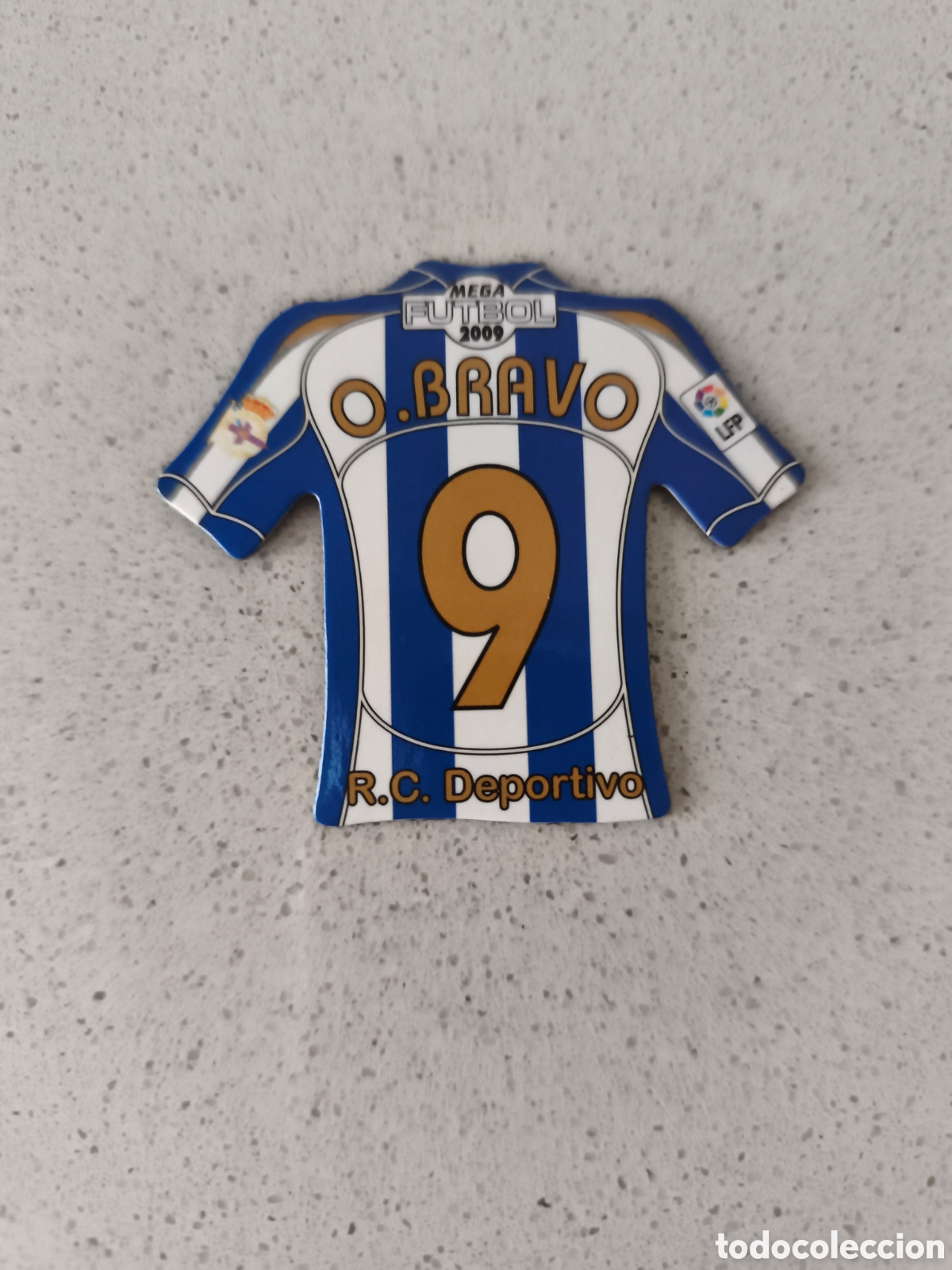 Cromos de f&uacute;tbol: CAMISETA IMAN NUMERO 9 O. BRAVO DEPORTIVO CORU&Ntilde;A. MEGA FUTBOL MAGNETS 2008-2009