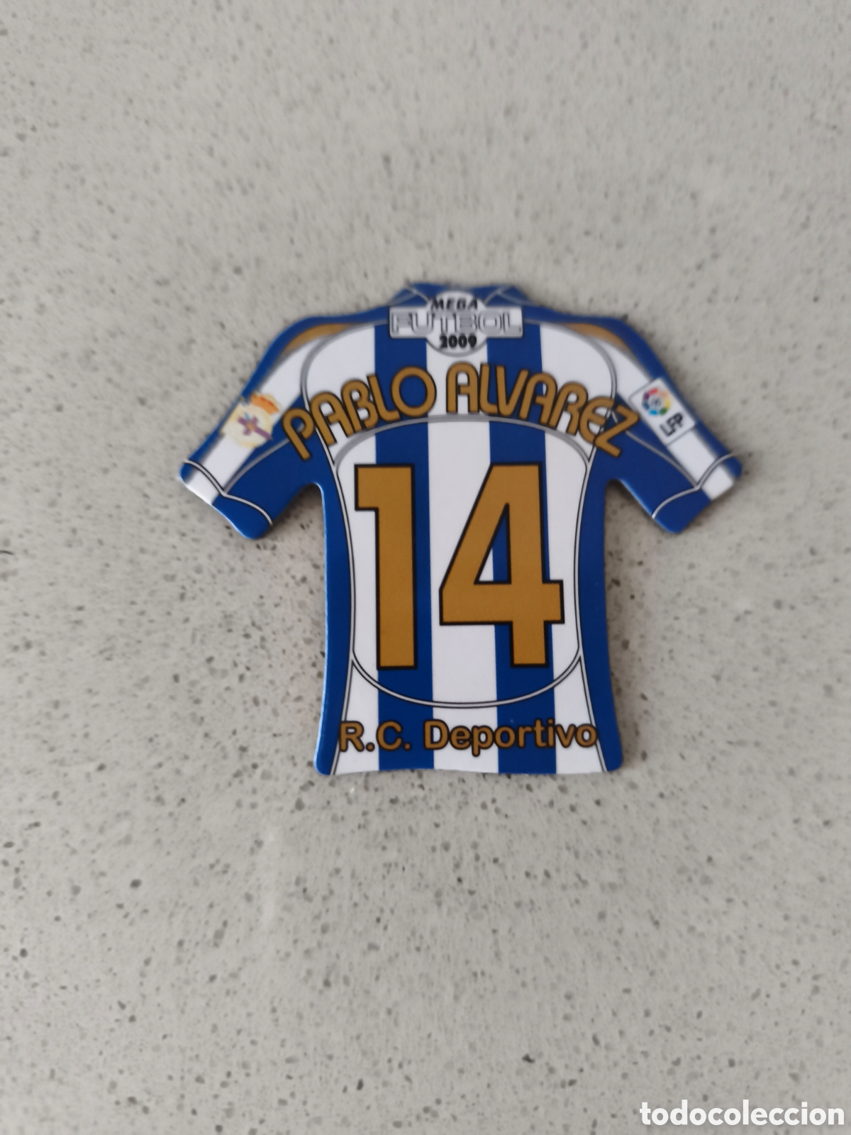 Cromos de f&uacute;tbol: CAMISETA IMAN NUMERO 14 P. ALVAREZ DEPORTIVO CORU&Ntilde;A. MEGA FUTBOL MAGNETS 2008-2009