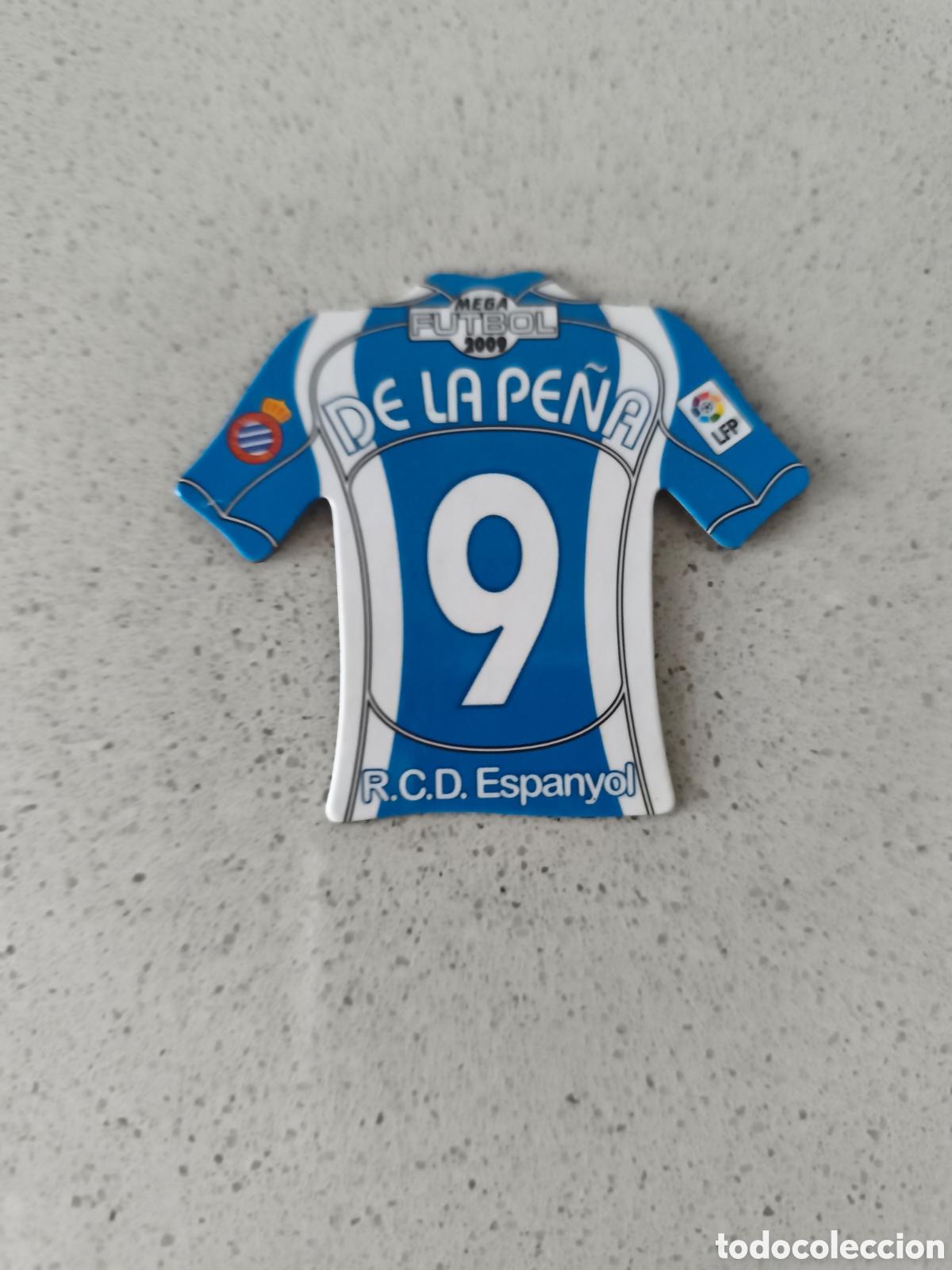 Cromos de f&uacute;tbol: CAMISETA IMAN NUMERO 9 DE LA PE&Ntilde;A ESPANYOL. MEGA FUTBOL MAGNETS 2008-2009
