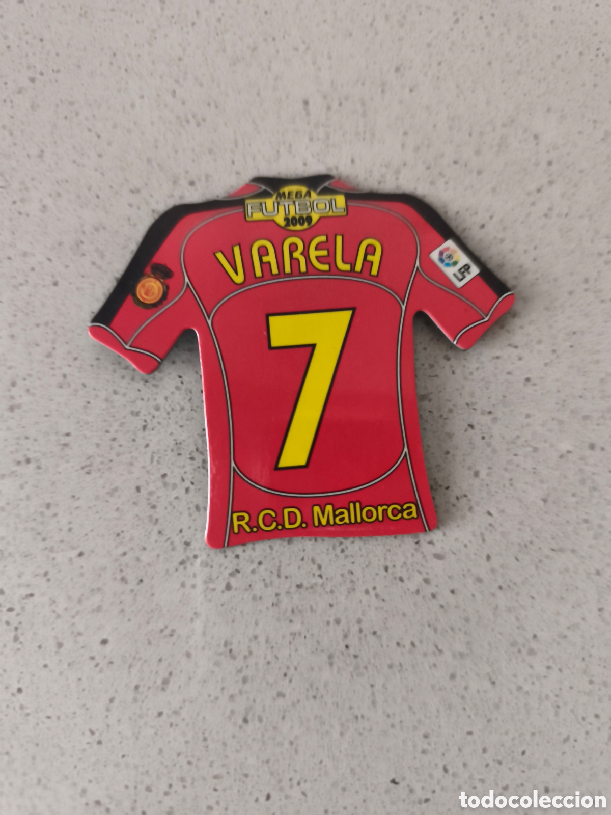 Cromos de f&uacute;tbol: CAMISETA IMAN NUMERO 7 VARELA MALLORCA. MEGA FUTBOL MAGNETS 2008-2009