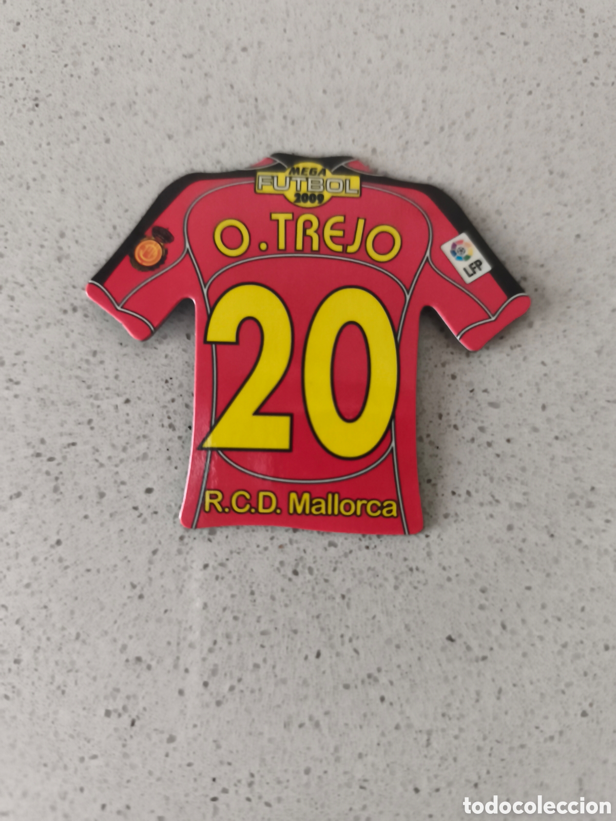 Football Stickers: CAMISETA IMAN NUMERO 20 O. TREJO MALLORCA. MEGA FUTBOL MAGNETS 2008-2009