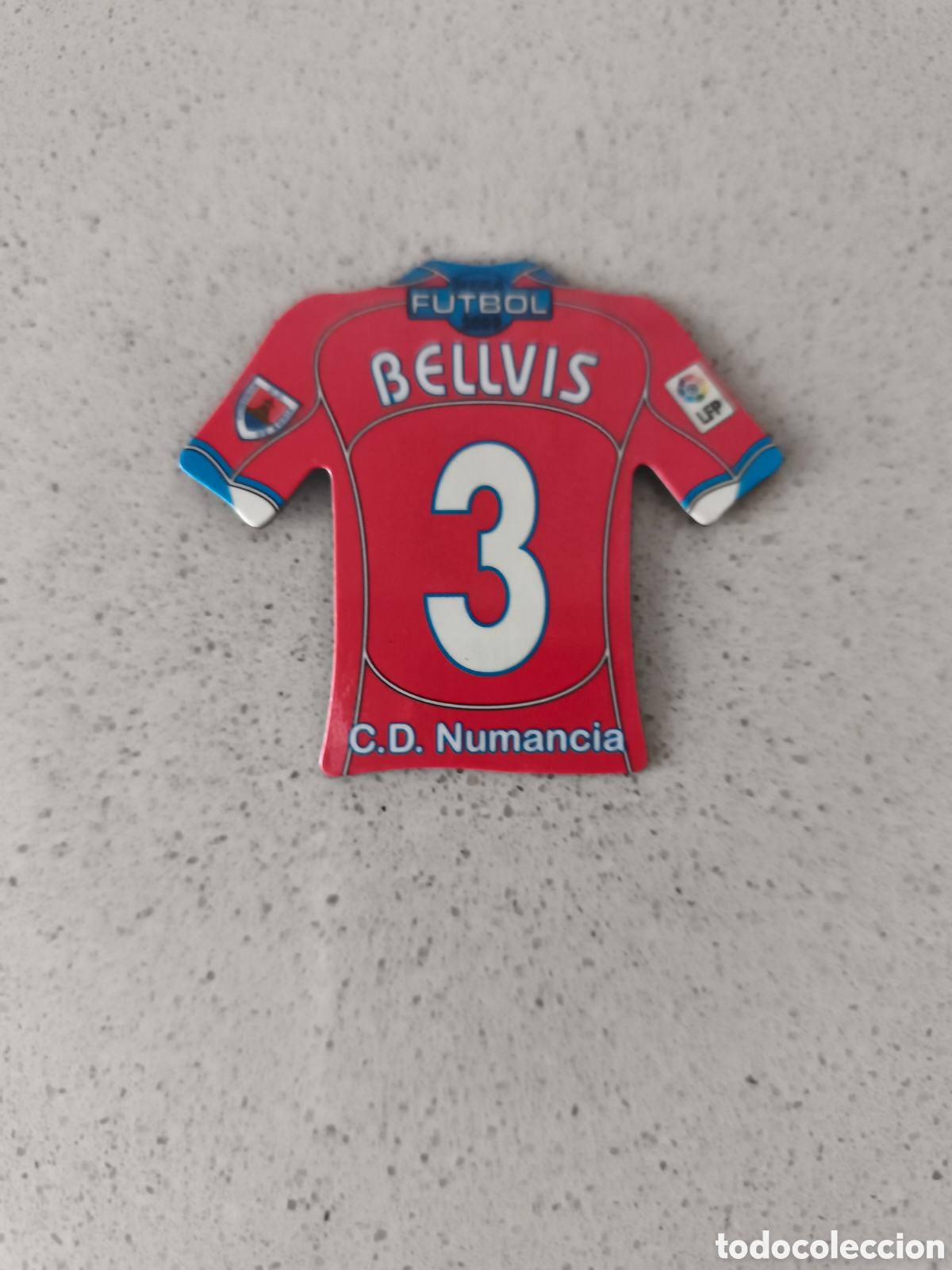 Football Stickers: CAMISETA IMAN NUMERO 3 BELLVIS NUMANCIA. MEGA FUTBOL MAGNETS 2008-2009