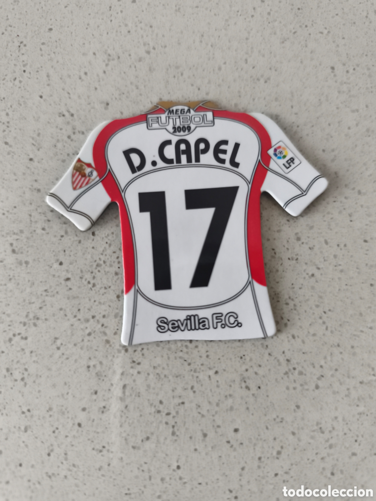 Cromos de f&uacute;tbol: CAMISETA IMAN NUMERO 17 D. CAPEL SEVILLA. MEGA FUTBOL MAGNETS 2008-2009
