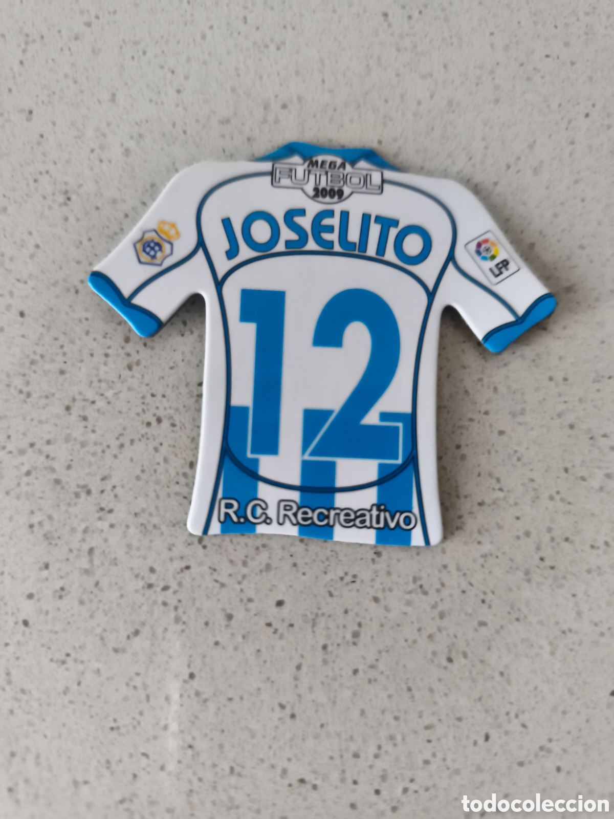Fu&szlig;ball-Sticker: CAMISETA IMAN NUMERO 12 JOSELITO RECREATIVO HUELVA. MEGA FUTBOL MAGNETS 2008-2009
