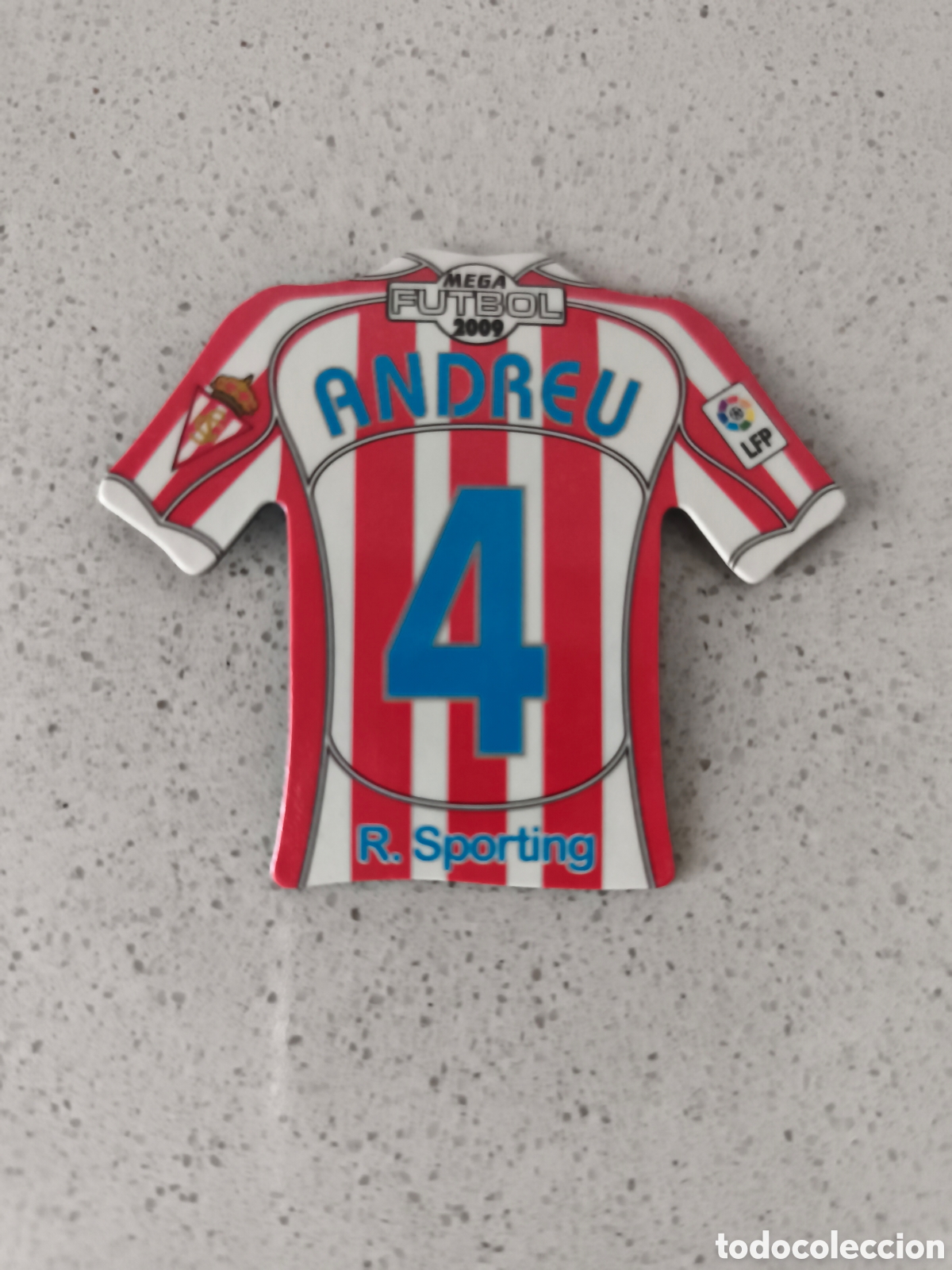 Football Stickers: CAMISETA IMAN NUMERO 4 ANDREU SPORTING GIJON. MEGA FUTBOL MAGNETS 2008-2009