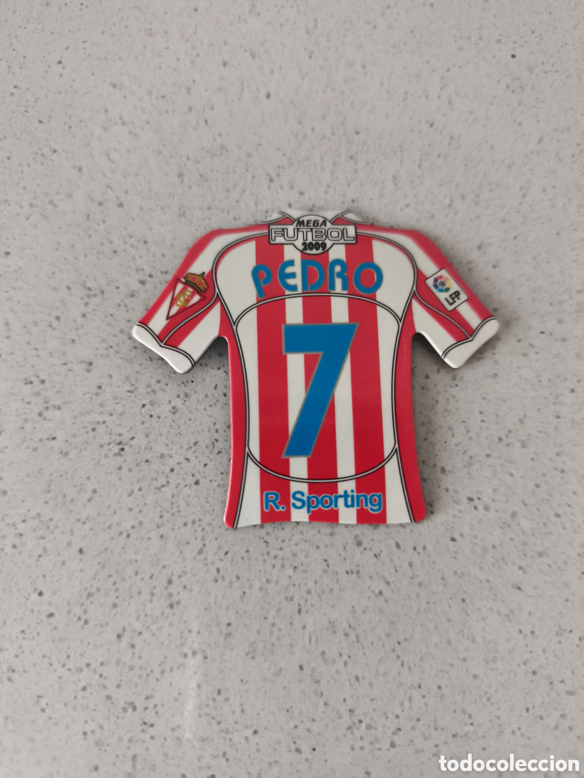 Football Stickers: CAMISETA IMAN NUMERO 7 PEDRO SPORTING GIJON. MEGA FUTBOL MAGNETS 2008-2009