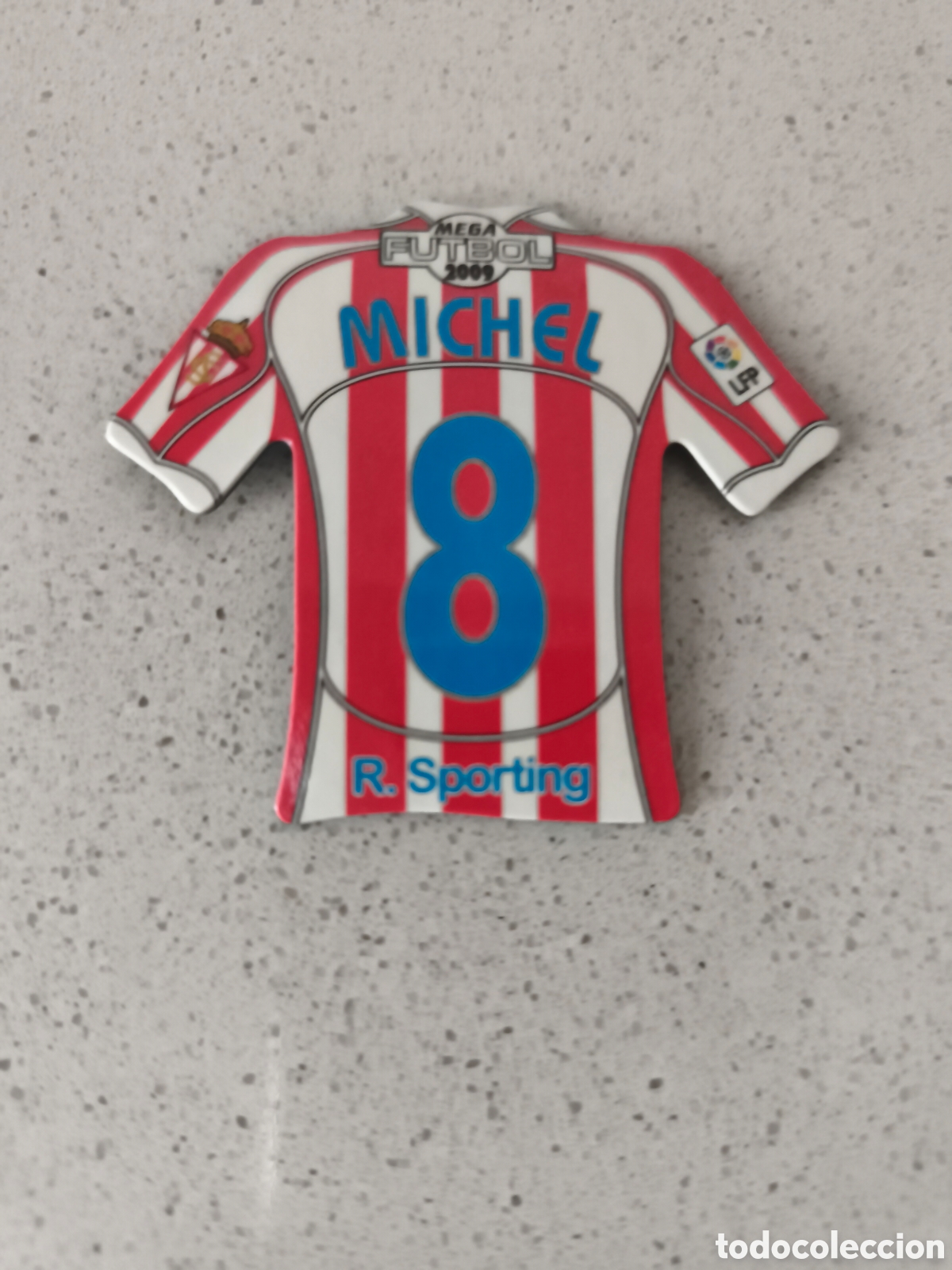 Football Stickers: CAMISETA IMAN NUMERO 8 MICHEL SPORTING GIJON. MEGA FUTBOL MAGNETS 2008-2009