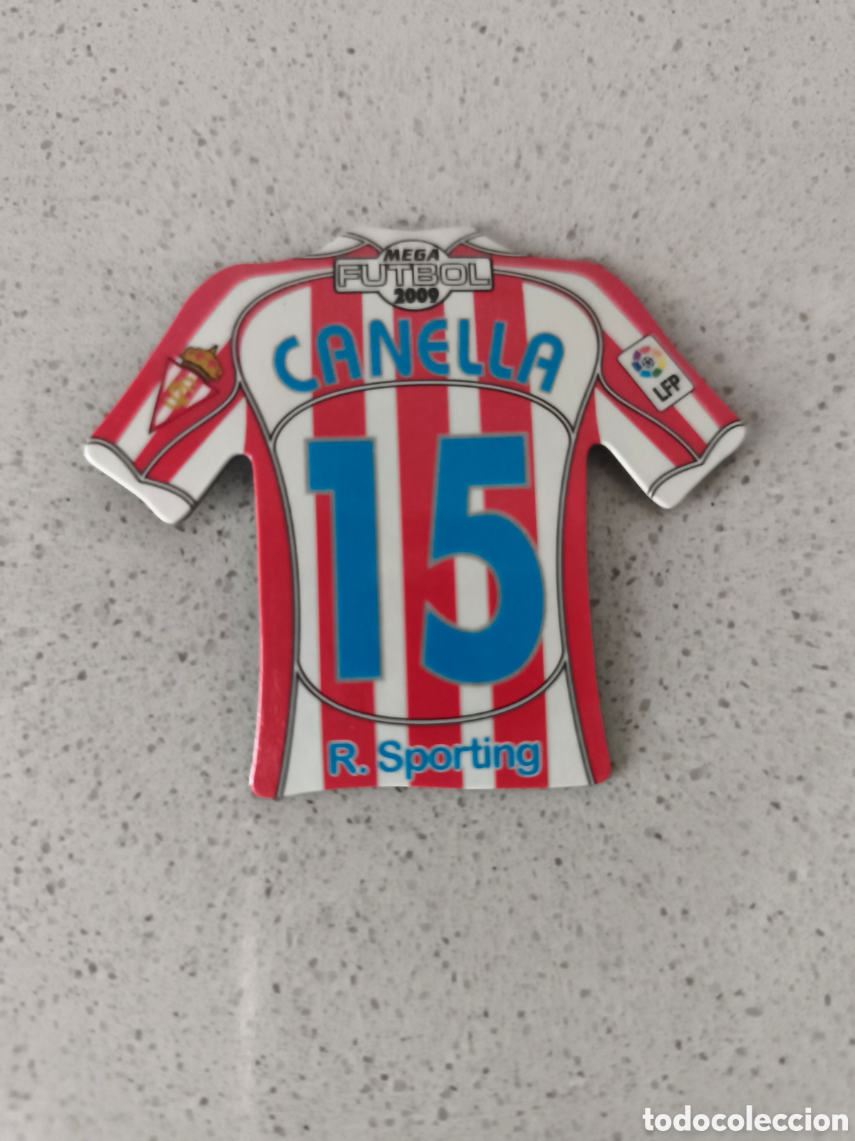 Football Stickers: CAMISETA IMAN NUMERO 15 CANELLA SPORTING GIJON. MEGA FUTBOL MAGNETS 2008-2009