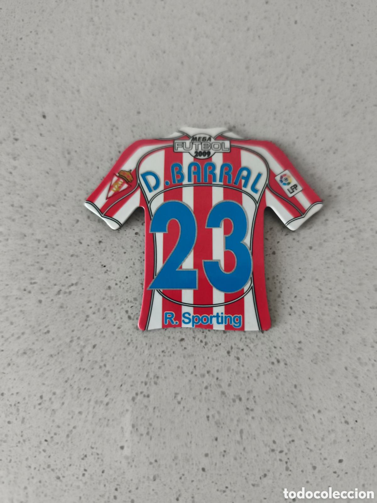 Fu&szlig;ball-Sticker: CAMISETA IMAN NUMERO 23 D. BARRAL SPORTING GIJON. MEGA FUTBOL MAGNETS 2008-2009