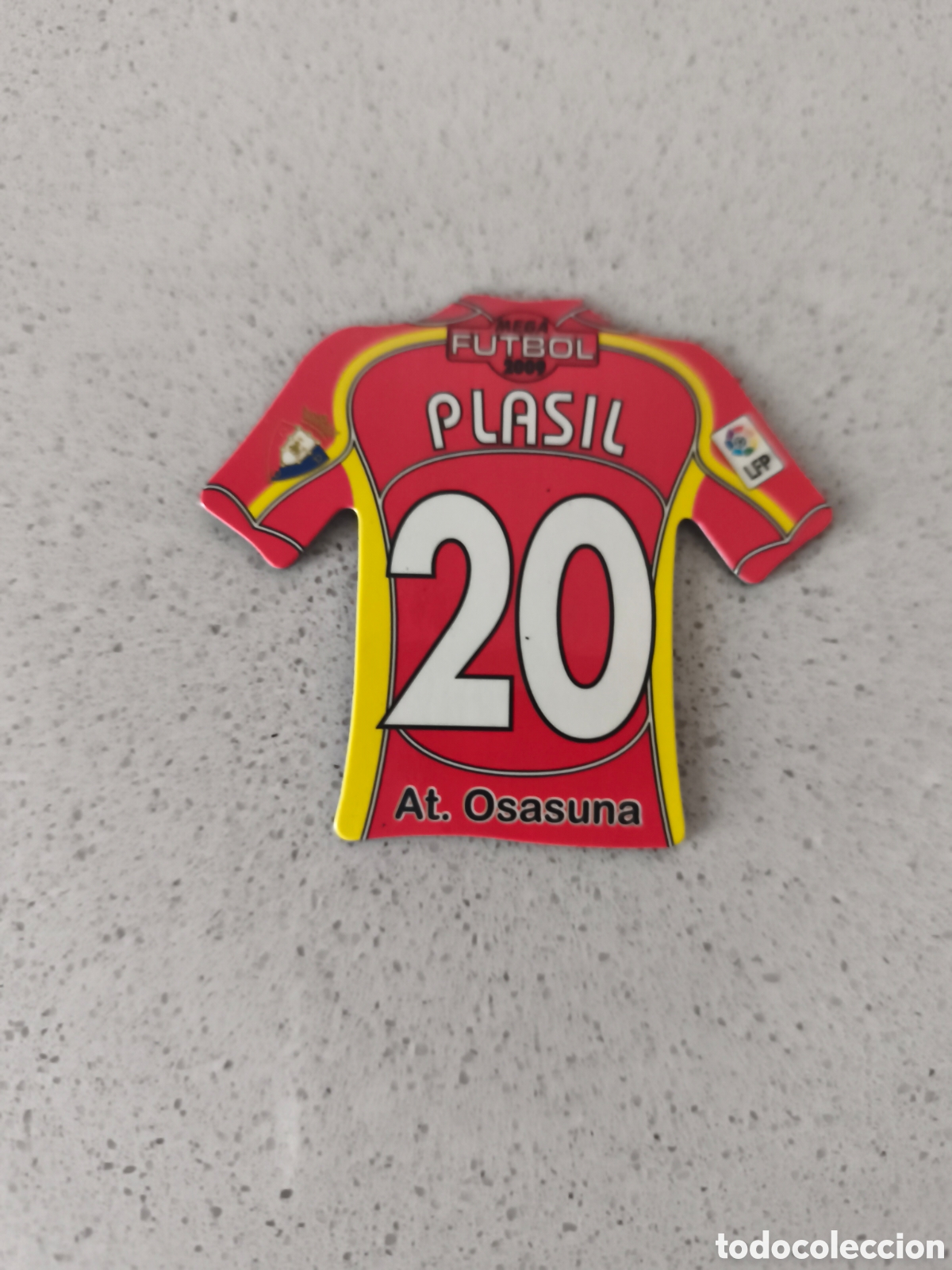 Cartes &agrave; collectionner de Football: CAMISETA IMAN NUMERO 20 PLASIL OSASUNA. MEGA FUTBOL MAGNETS 2008-2009