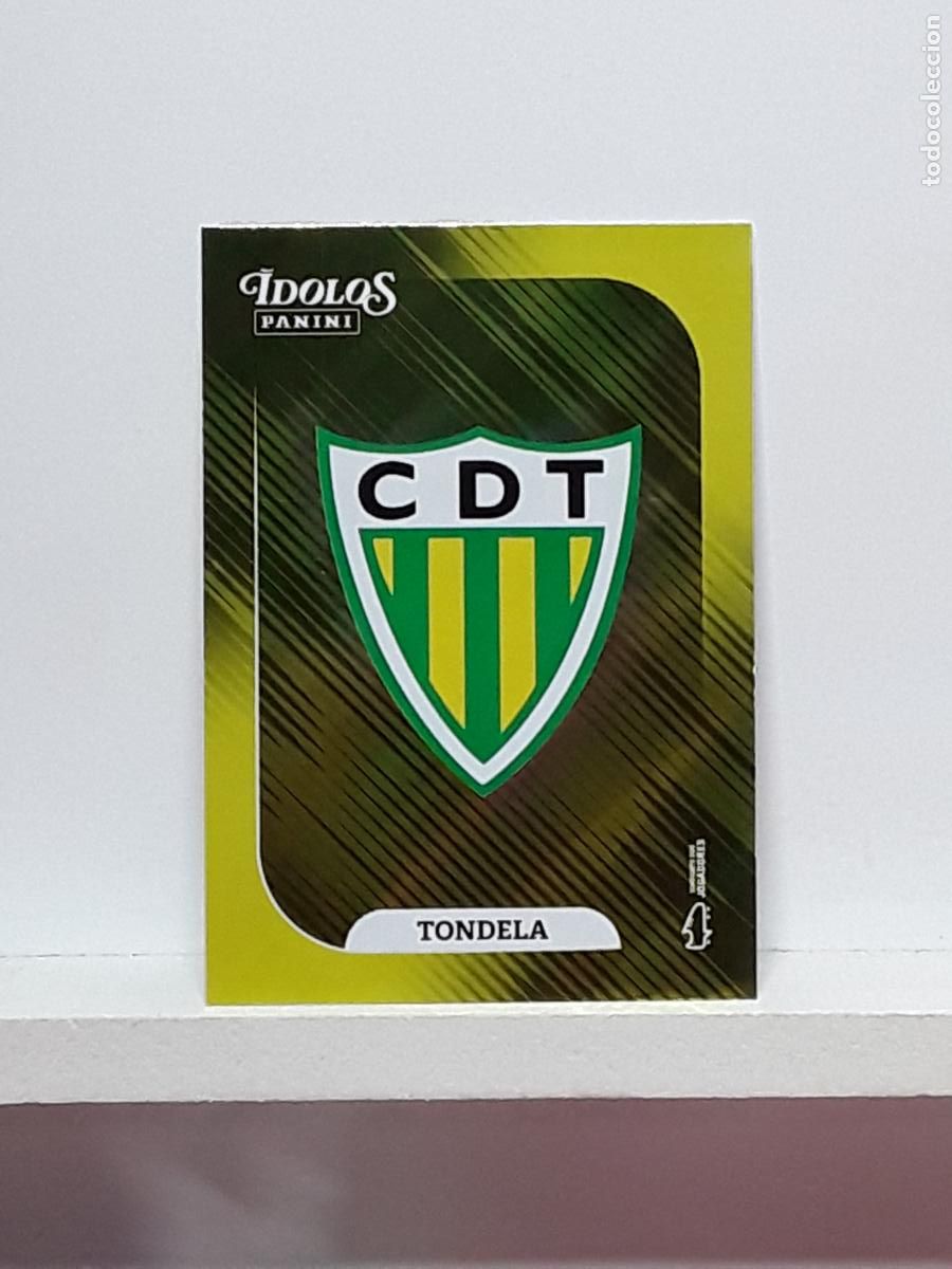 Cromos de Futebol: PORTUGUES 2025 2026 IDOLOS 25 26 CROMO PANINI FUTEBOL N 172 TONDELA ESCUDO LOGO
