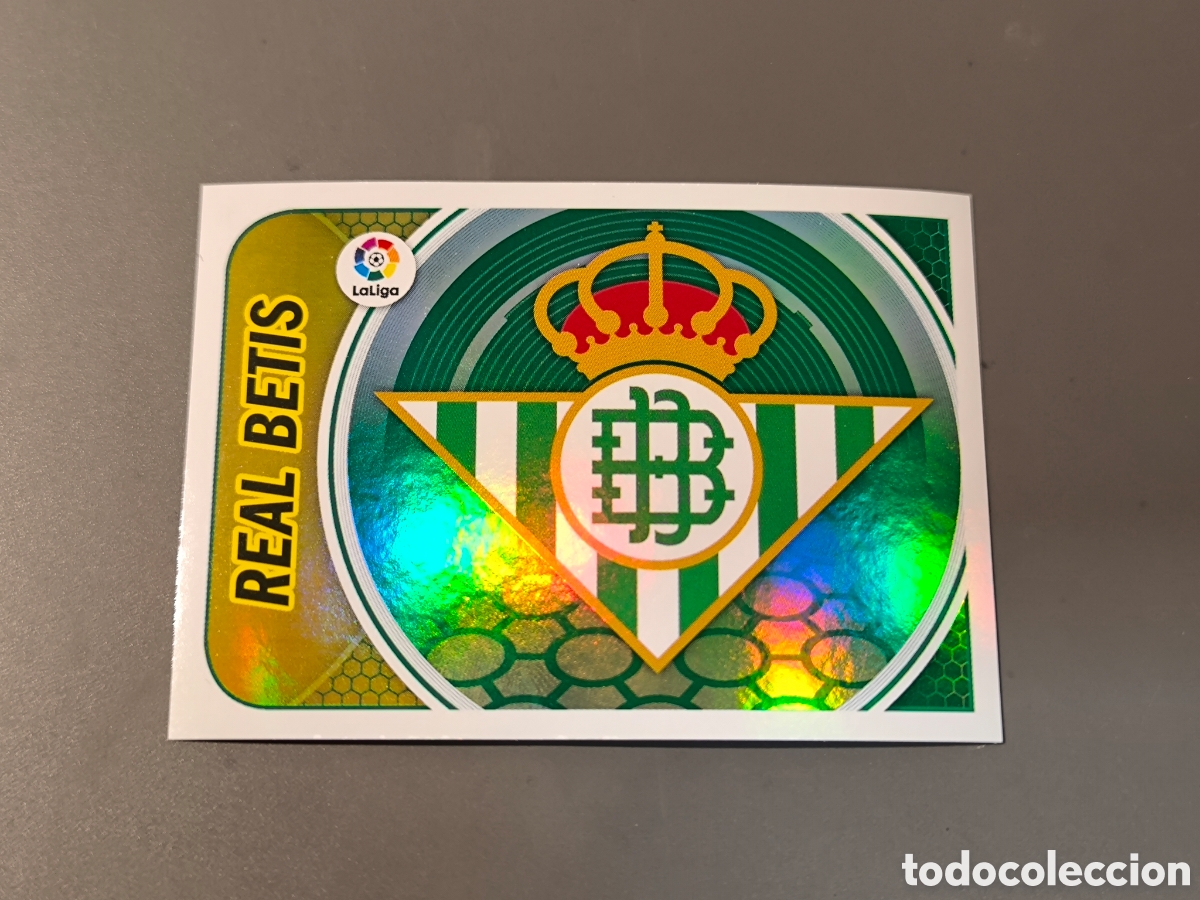 Cromos de f&uacute;tbol: ESCUDO REAL BETIS 9 Liga Este 16 17