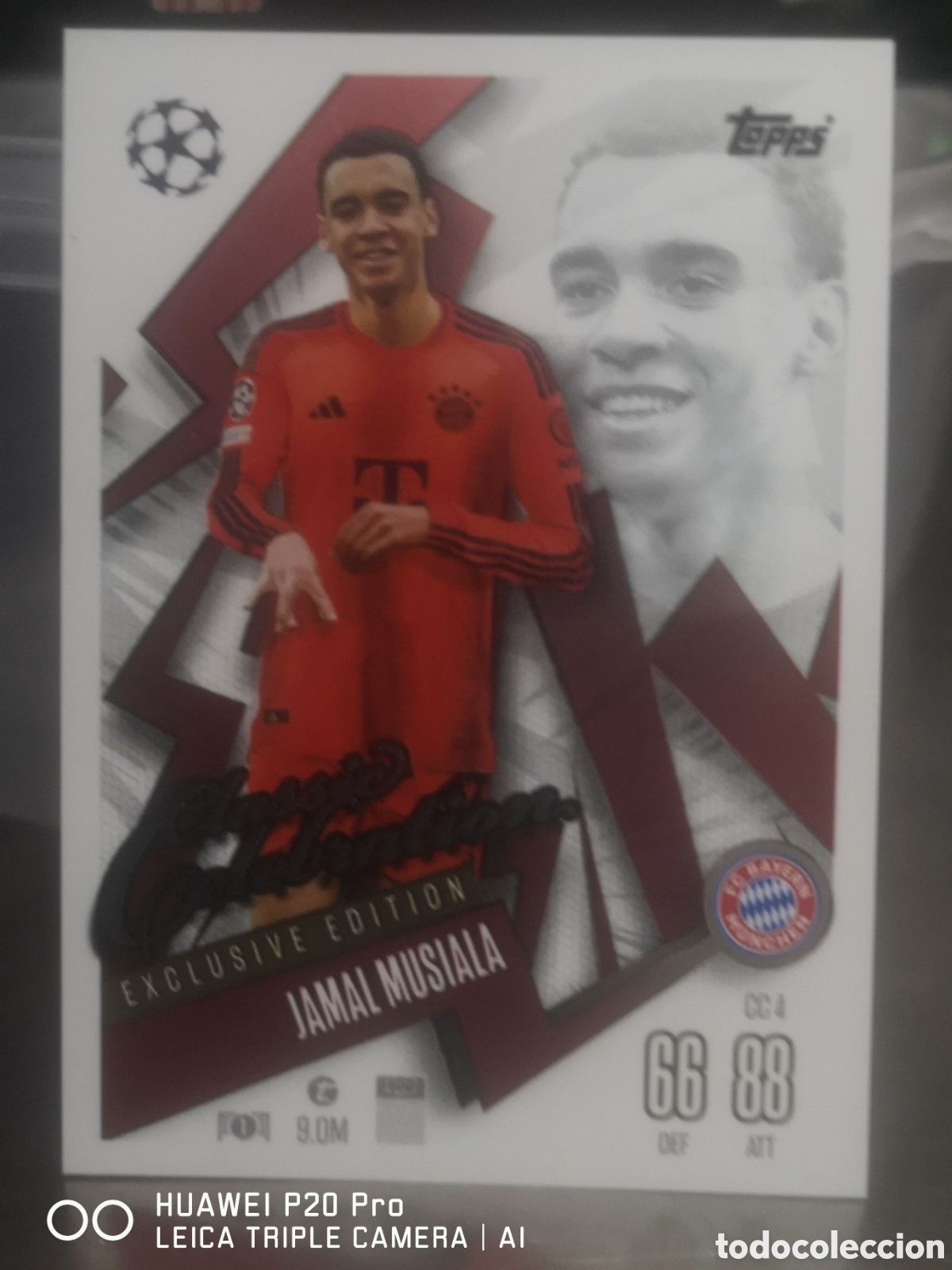 Cartes &agrave; collectionner de Football: MATCH ATTAX 2024 2025 CLASSIC CELEBRATION - JAMAL MUSIALA - CC 4 / EXCLUSIVE EDITION