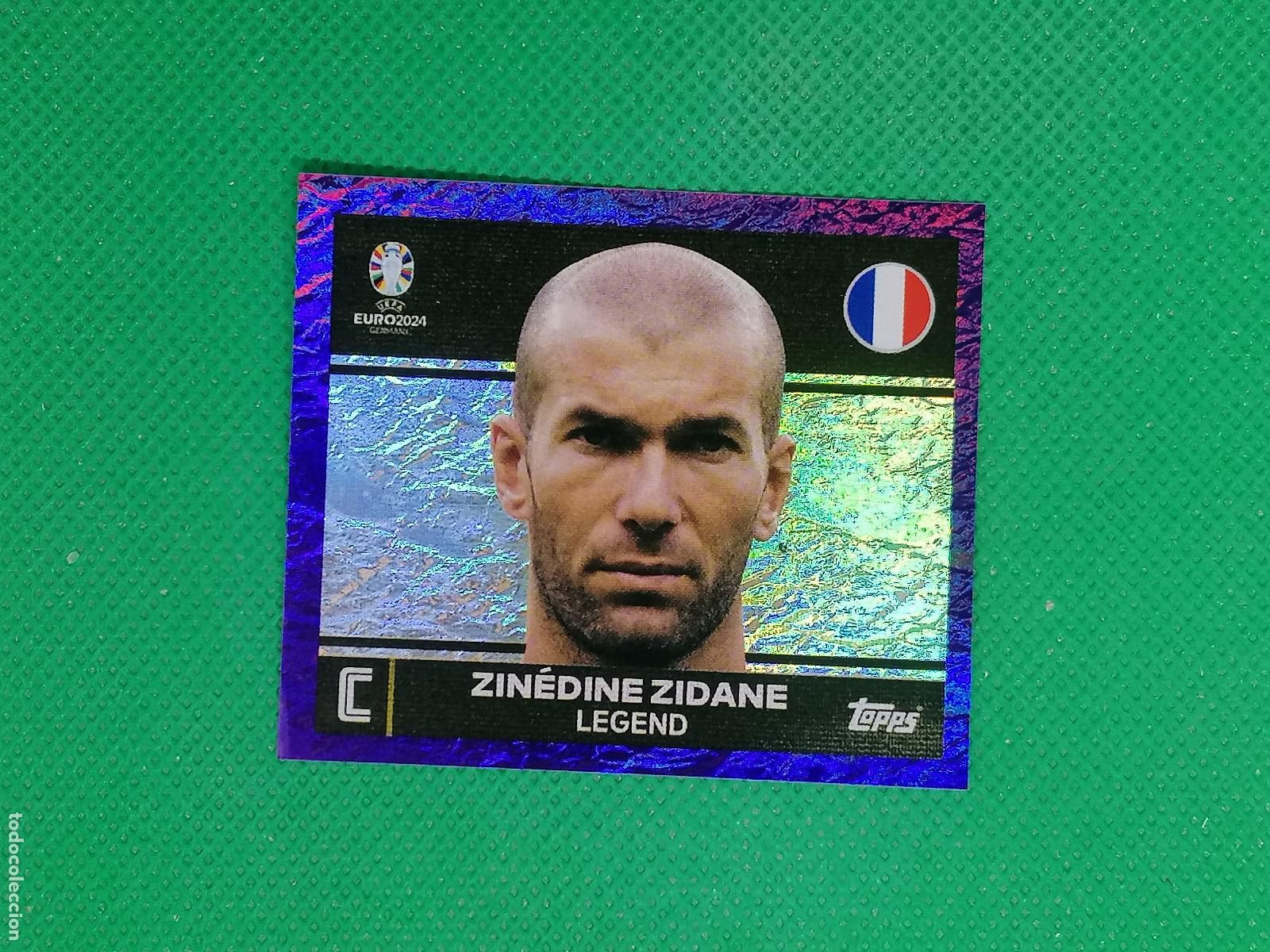 Figurine di Calcio: FRA 2 FRA2 ZINEDINE ZIDANE FRANCIA PARALELA PURPLE ⚽ TOPPS EURO 2024 24 GERMANY STICKERS ⚽