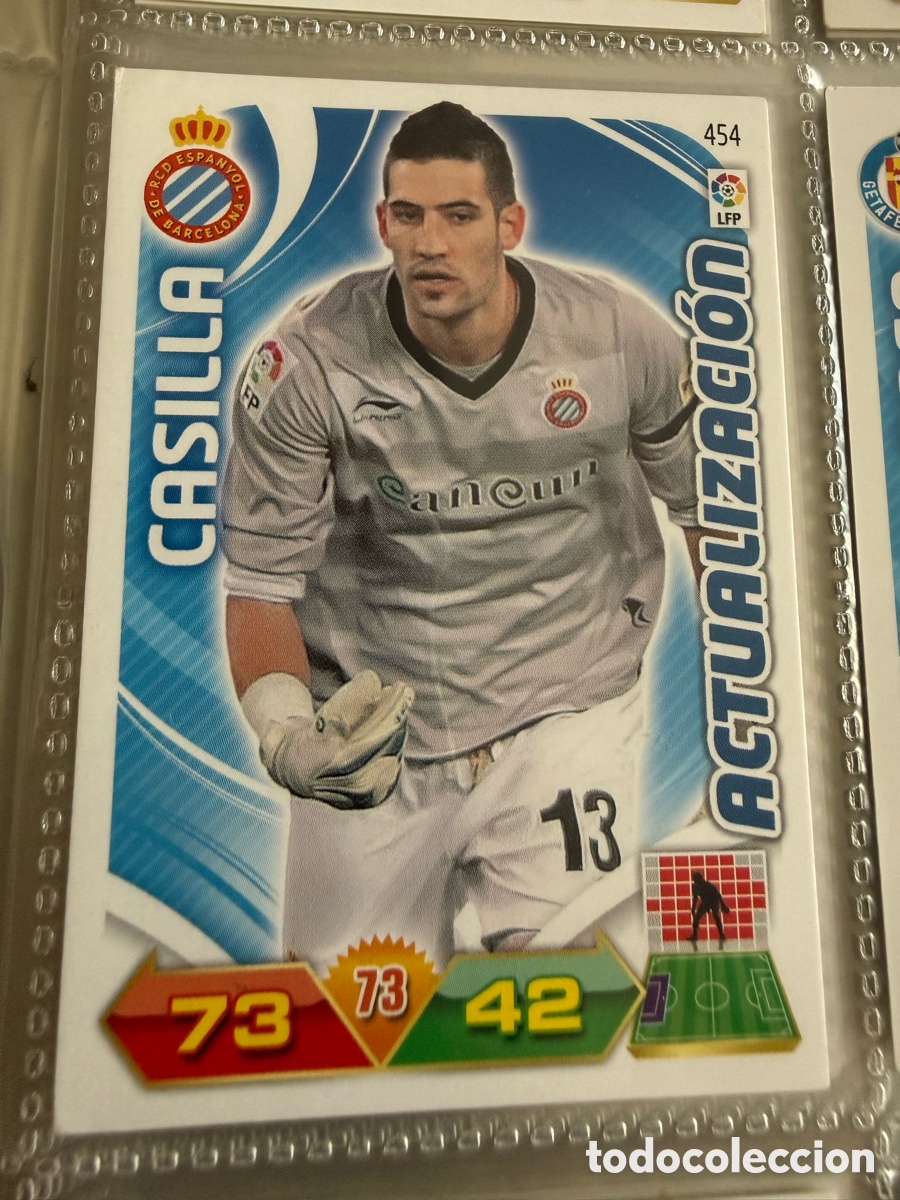 Cromos de f&uacute;tbol: ADRENALYN XL. 2011-12. CASILLA ( Espanyol). ACTUALIZACI&Oacute;N