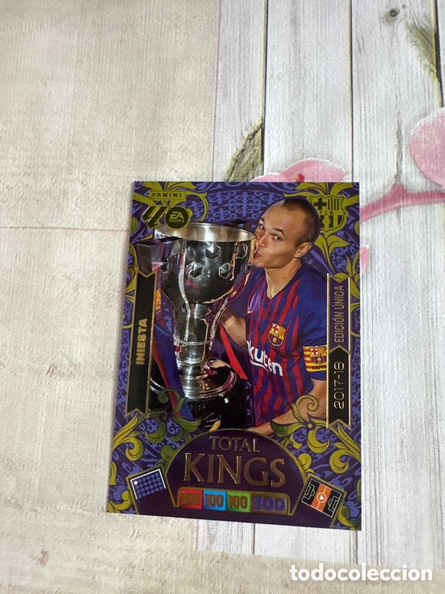 Cromos de f&uacute;tbol: INIESTA TOTAL KINGS BARCELONA PANINI ADRENALYN XL 2025 2026 25 26 BAL&Oacute;N DE ORO MEGACRACKS