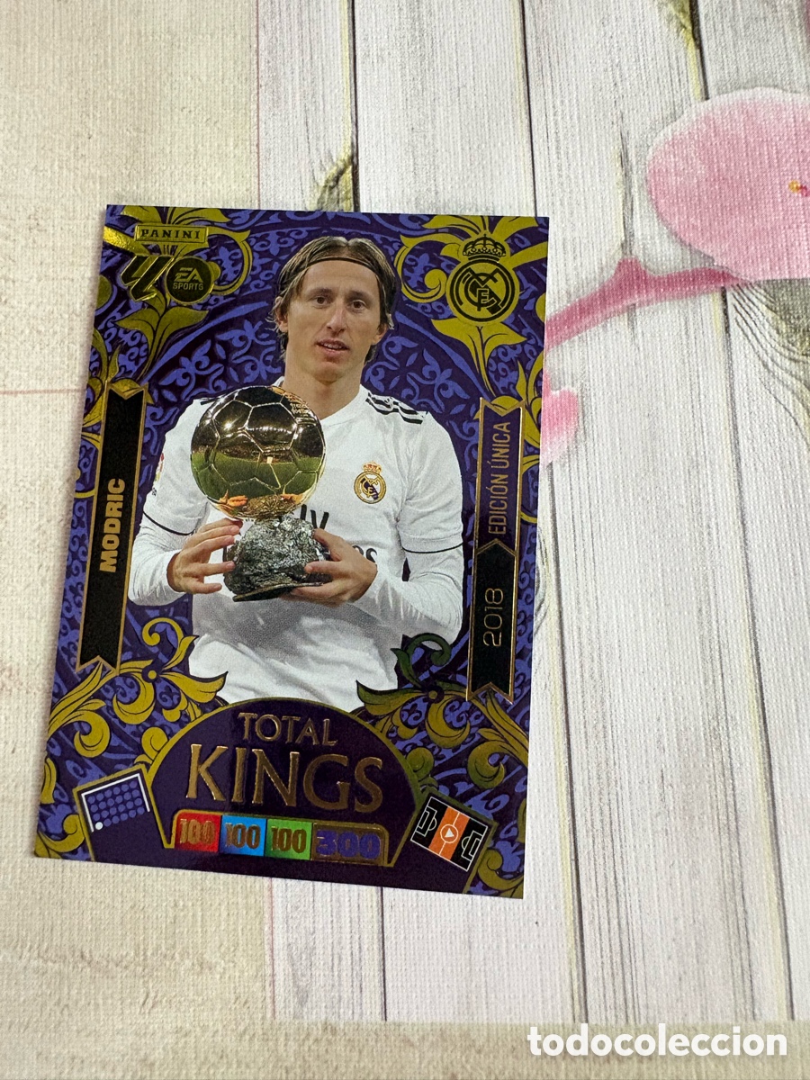 Cromos de f&uacute;tbol: PANINI ADRENALYN LIGA 2025-26 - MODRIC (REAL MADRID) TOTAL KINGS