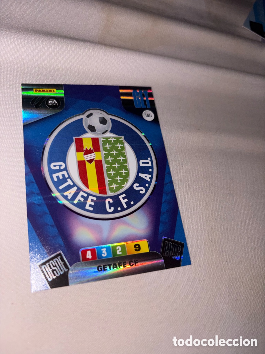Cromos de f&uacute;tbol: Escudo del Getafe n&uacute;mero 145 cromo adrenalyn XL 25-26 2025-2026
