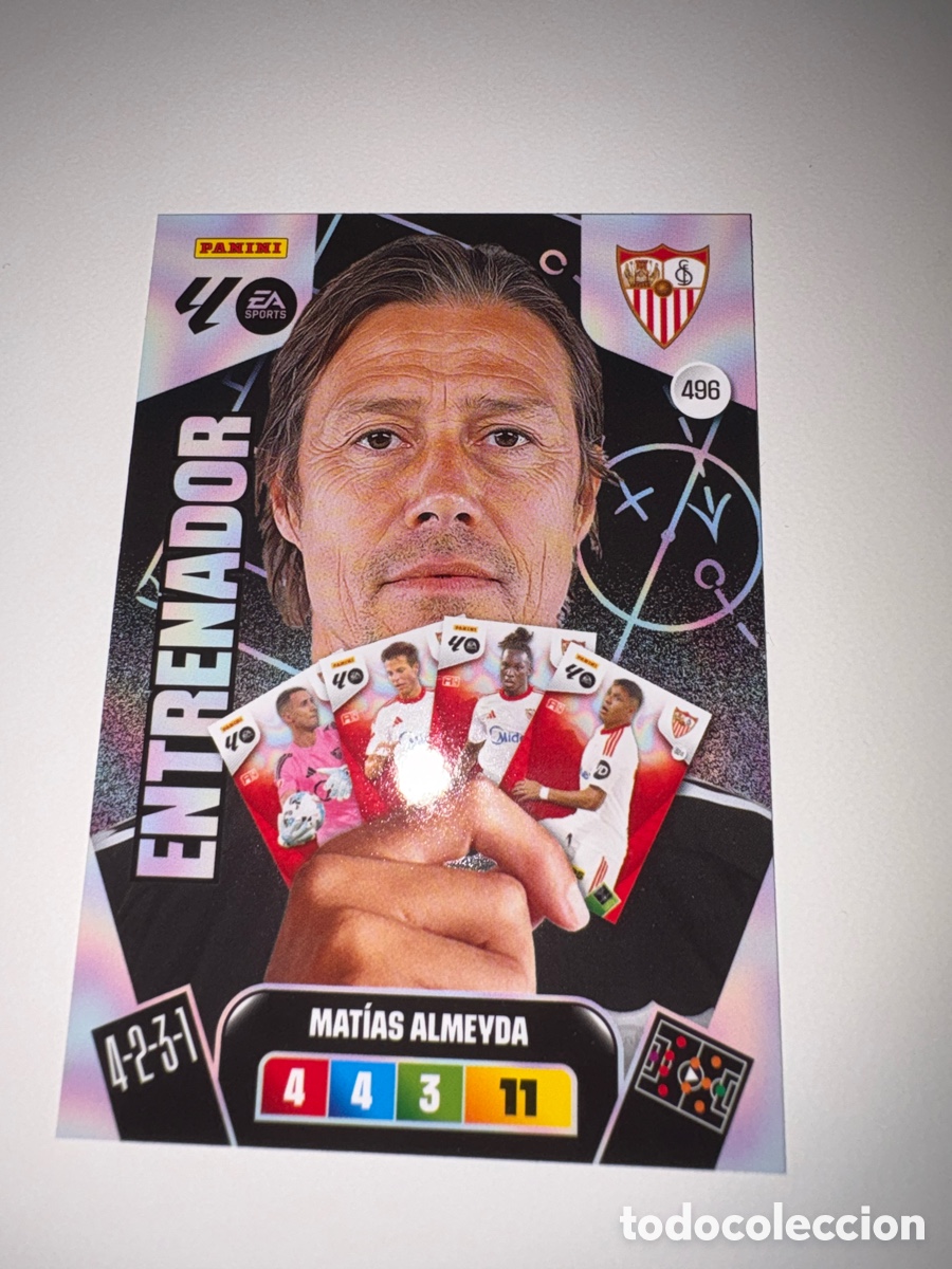 Cromos de f&uacute;tbol: PANINI ADRENALYN XL LIGA 2025-2026 25-26 &ndash; Mat&iacute;as Almeyda Sevilla FC N&ordm; 496 &ndash; Entrenador