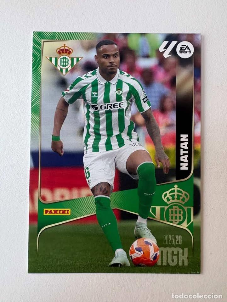 Figurine di Calcio: Carta Natan Betis 97 Megacracks 2025-26