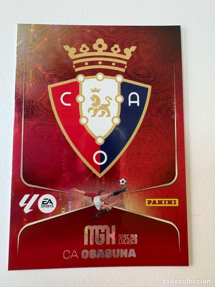 Cromos de f&uacute;tbol: Carta Escudo Osasuna 253 Megacracks 2025-26