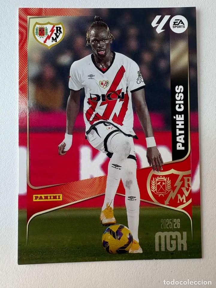 Cromos de f&uacute;tbol: Carta Path&eacute; Ciss Rayo Vallecano 297 Megacracks 2025-26