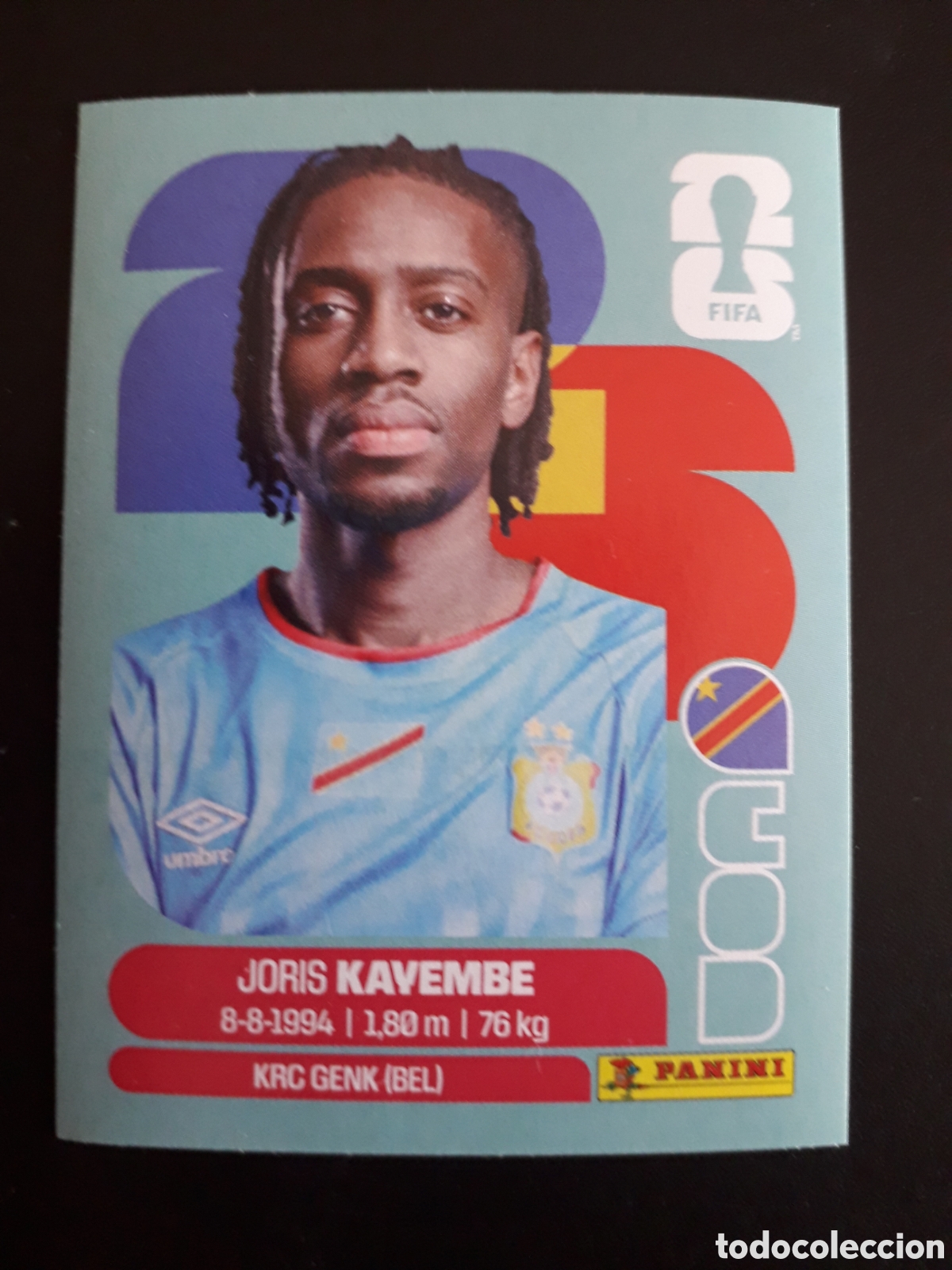 Cromos de Futebol: JORIS KAVEMBE CONGO COD 7 MUNDIAL F&Uacute;TBOL 2026 FIFA WORLD CUP PANINI SIN PEGAR PEDIDO M&Iacute;NIMO 3&euro;