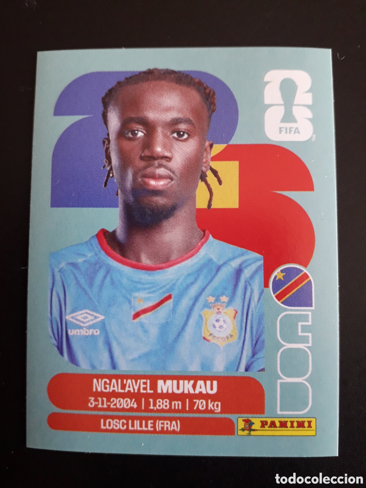 Cromos de Futebol: MUKAU CONGO COD 9 MUNDIAL F&Uacute;TBOL 2026 FIFA WORLD CUP PANINI SIN PEGAR PEDIDO M&Iacute;NIMO 3&euro;