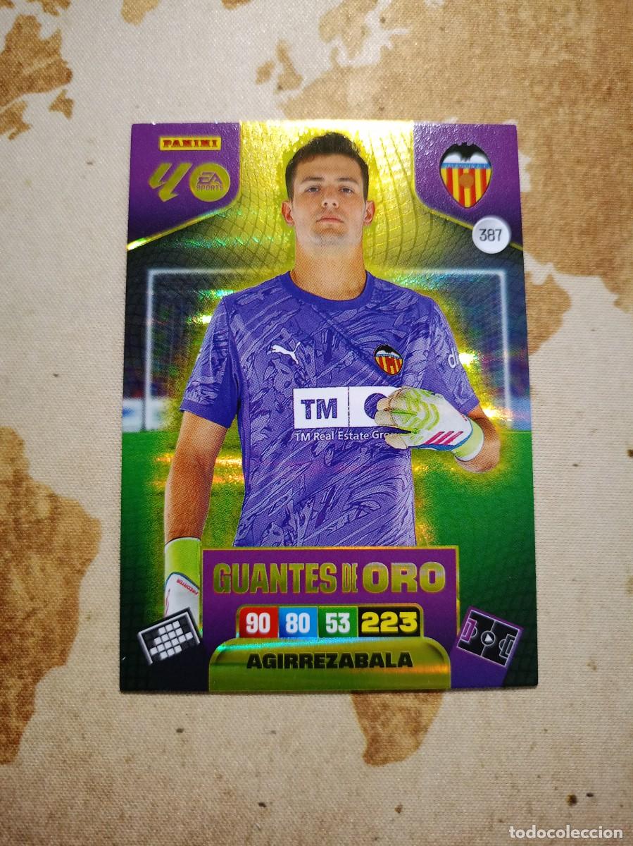 Football Stickers: Guantes de Oro 387 AGUIRREZABALA Adrenalyn 2025-26