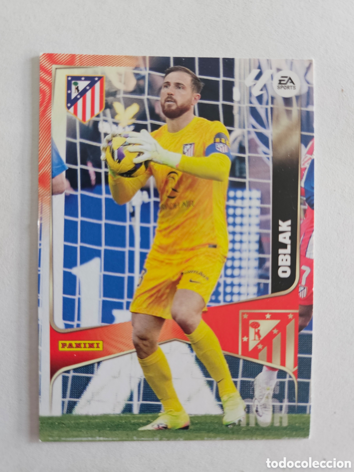 Fu&szlig;ball-Sticker: MEGACRACKS OBLAK 56 ATLETICO DE MADRID LIGA 25 26 2025 2026 MGK PANINI