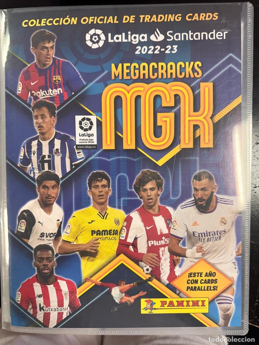 Football Stickers: Coleccion completa con todo lo editado Panini Megacracks 2022 2023