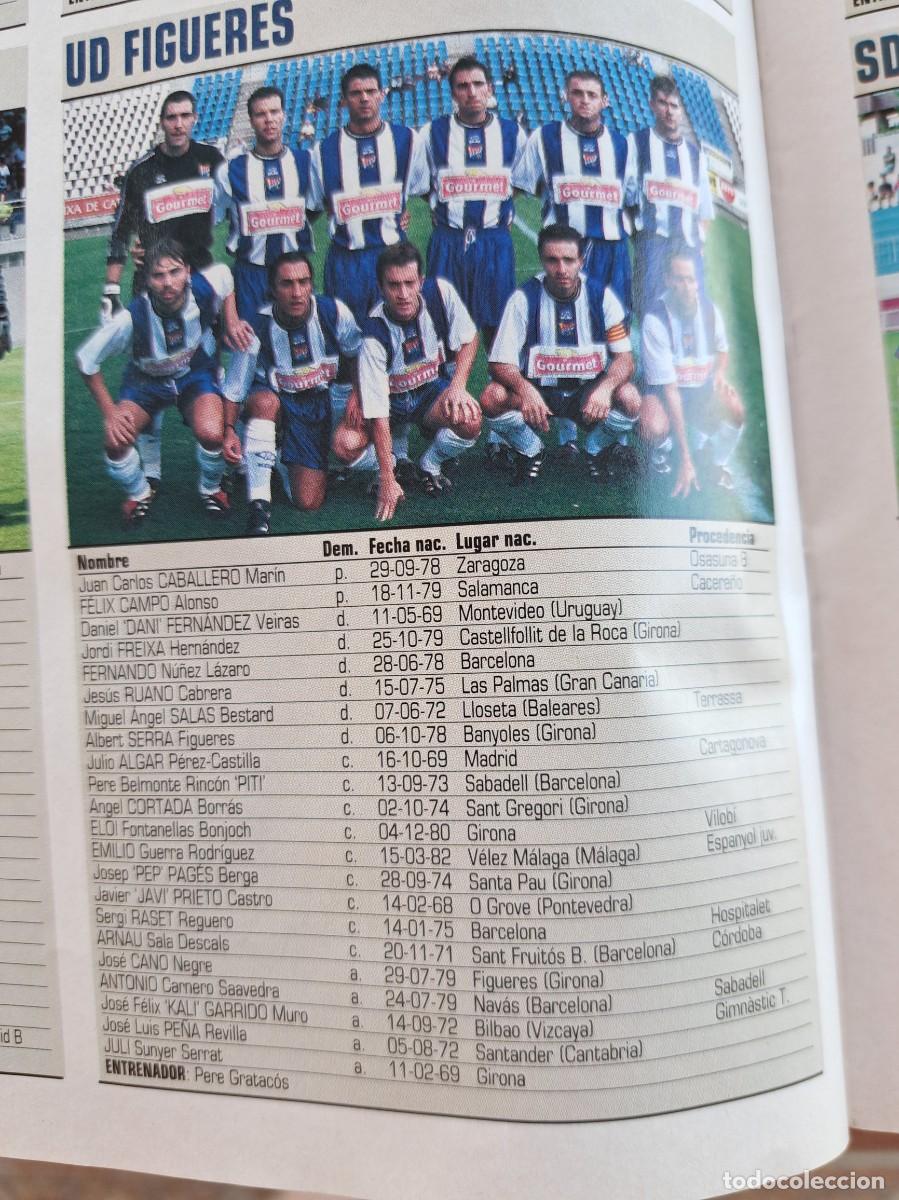 Cromos de f&uacute;tbol: Foto y plantel del UD Figueres.Recorte Don Balon 2001-02