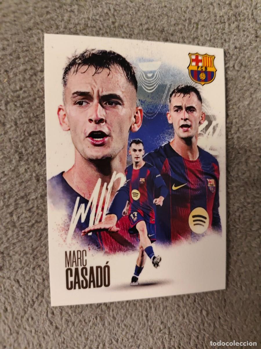 Fu&szlig;ball-Sticker: FUTERA FX 2025 2026 BBP13. MARC CASAD&Oacute; (FC BARCELONA) PREMIUM 25 26 AAD