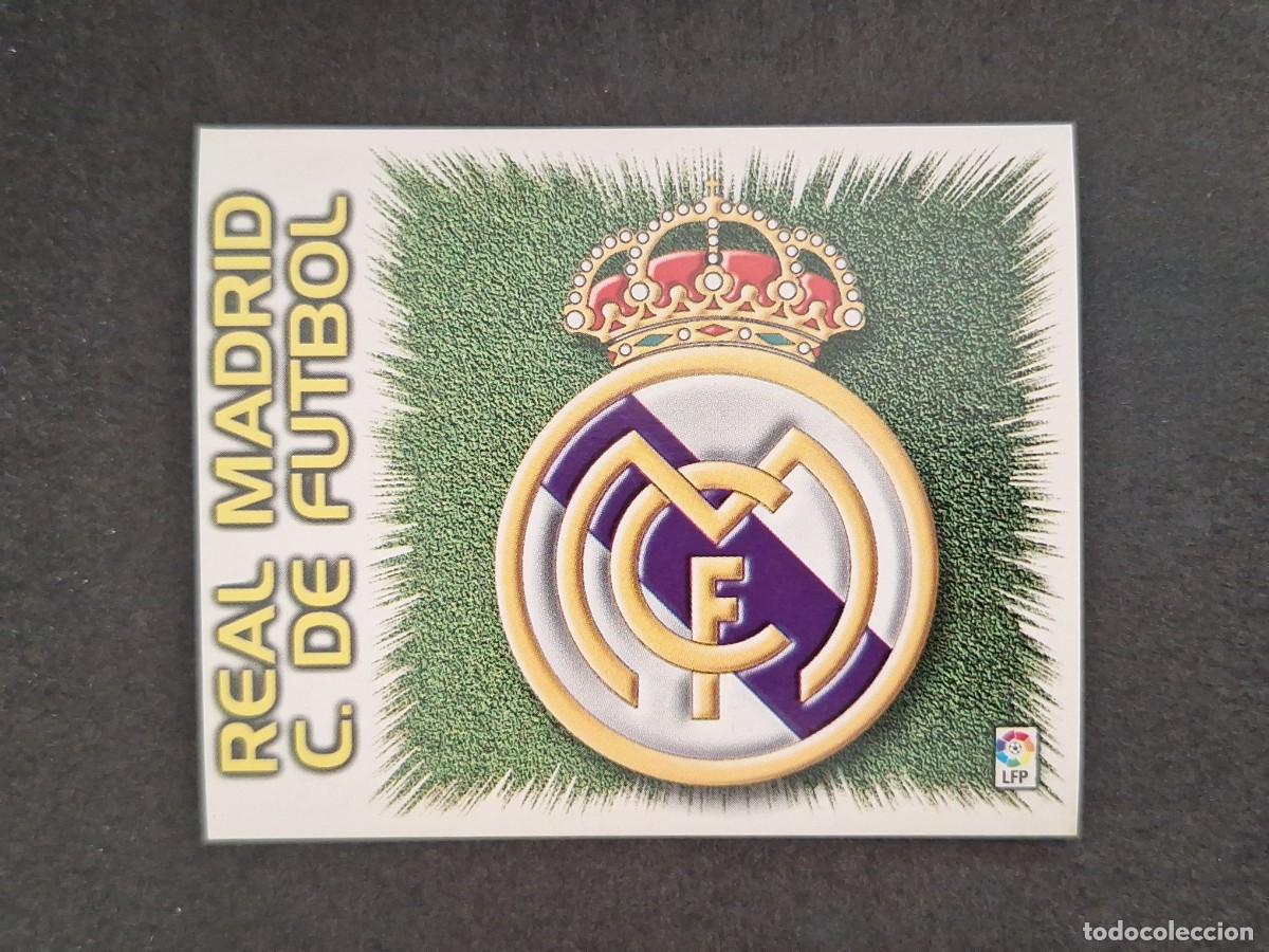 Cromos de f&uacute;tbol: L4 ESCUDO REAL MADRID LIGA ESTE 1999 2000 99 00 NUNCA PEGADO SIN PEGAR