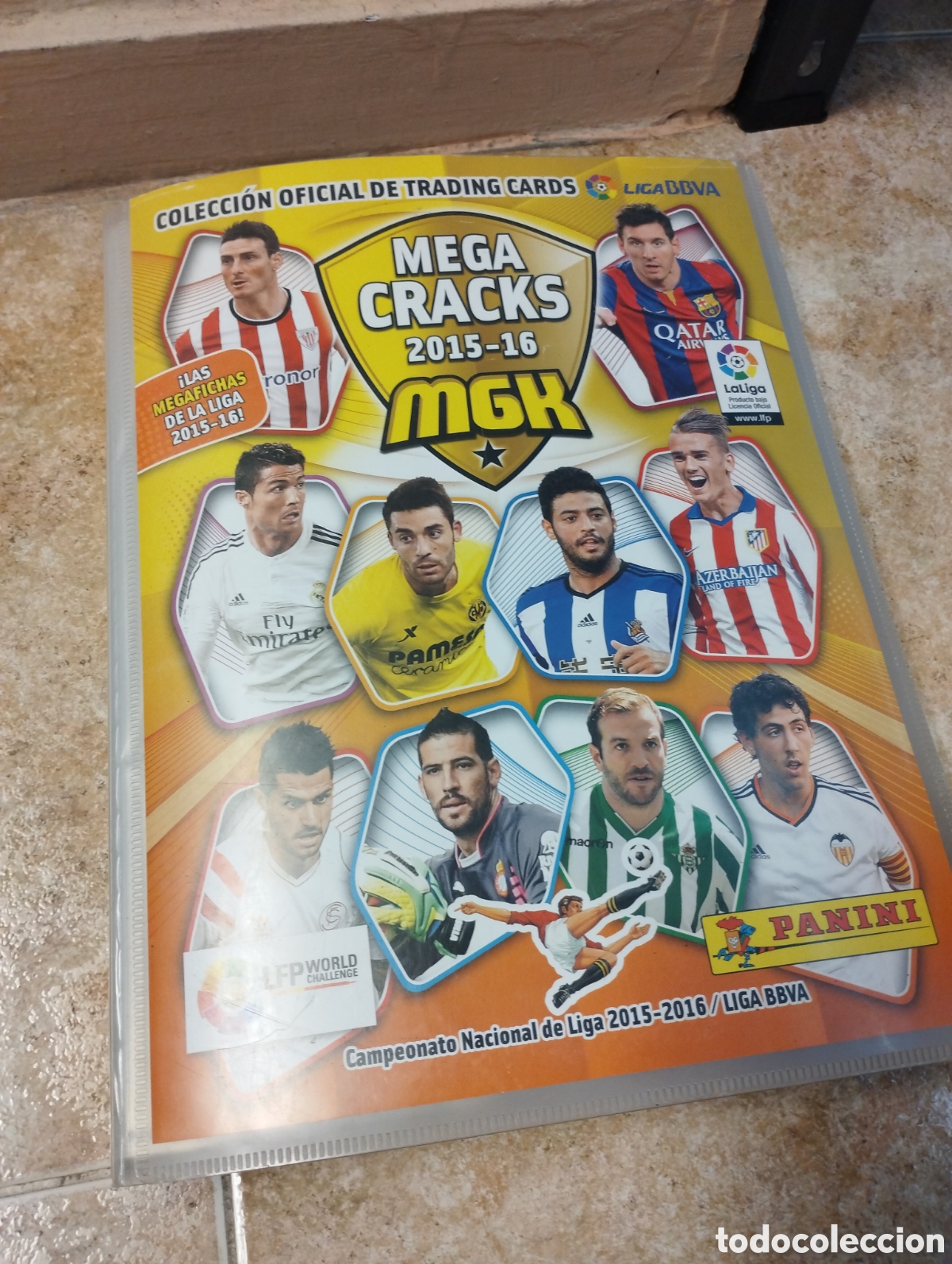 Cromos de f&uacute;tbol: Mega cracks 2015-16 panini